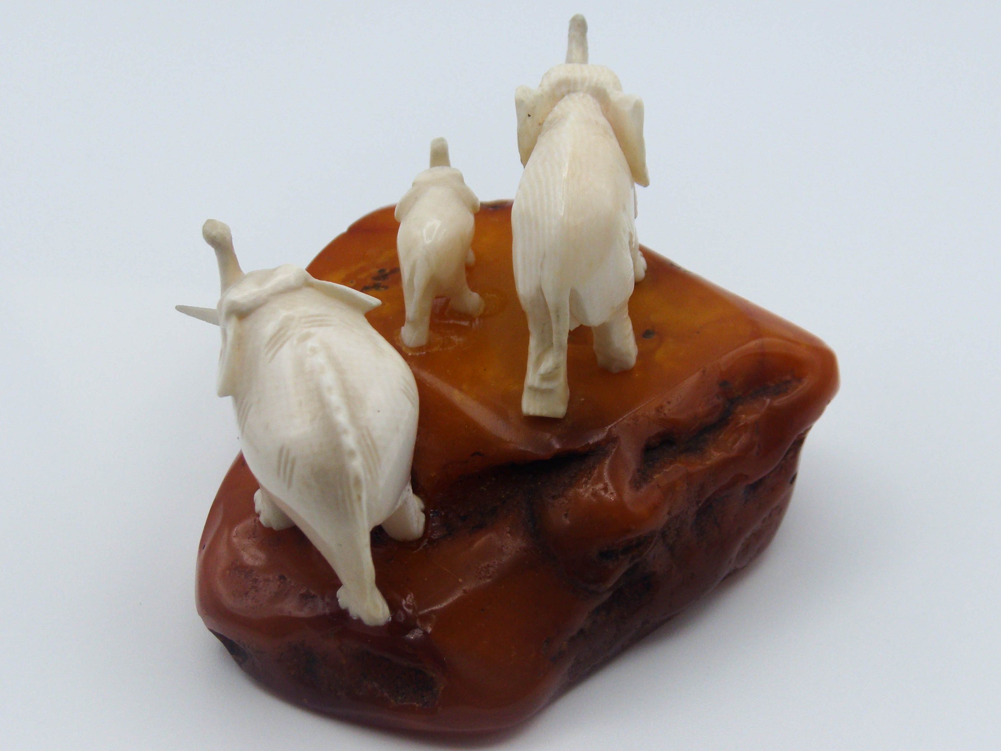 baltic amber, amber, antique, amber stone, egg Yolk, Muslim amber, raw amber