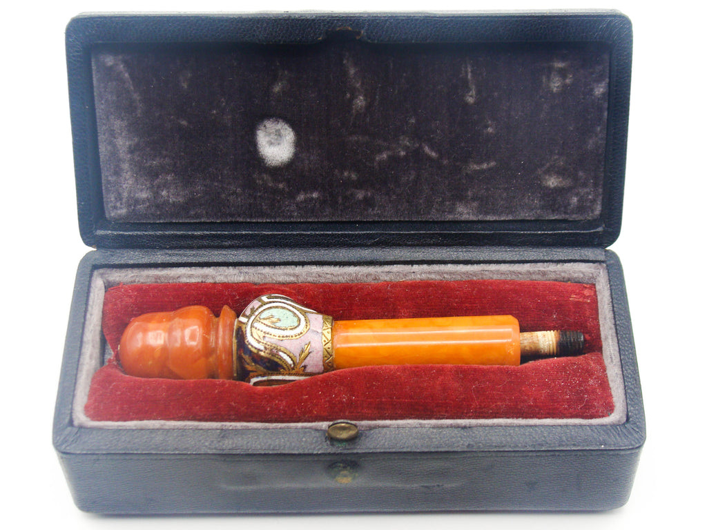 baltic amber, amber, hookah, hookah mouthpiece, antique, amber mouthpiecce, egg yolk