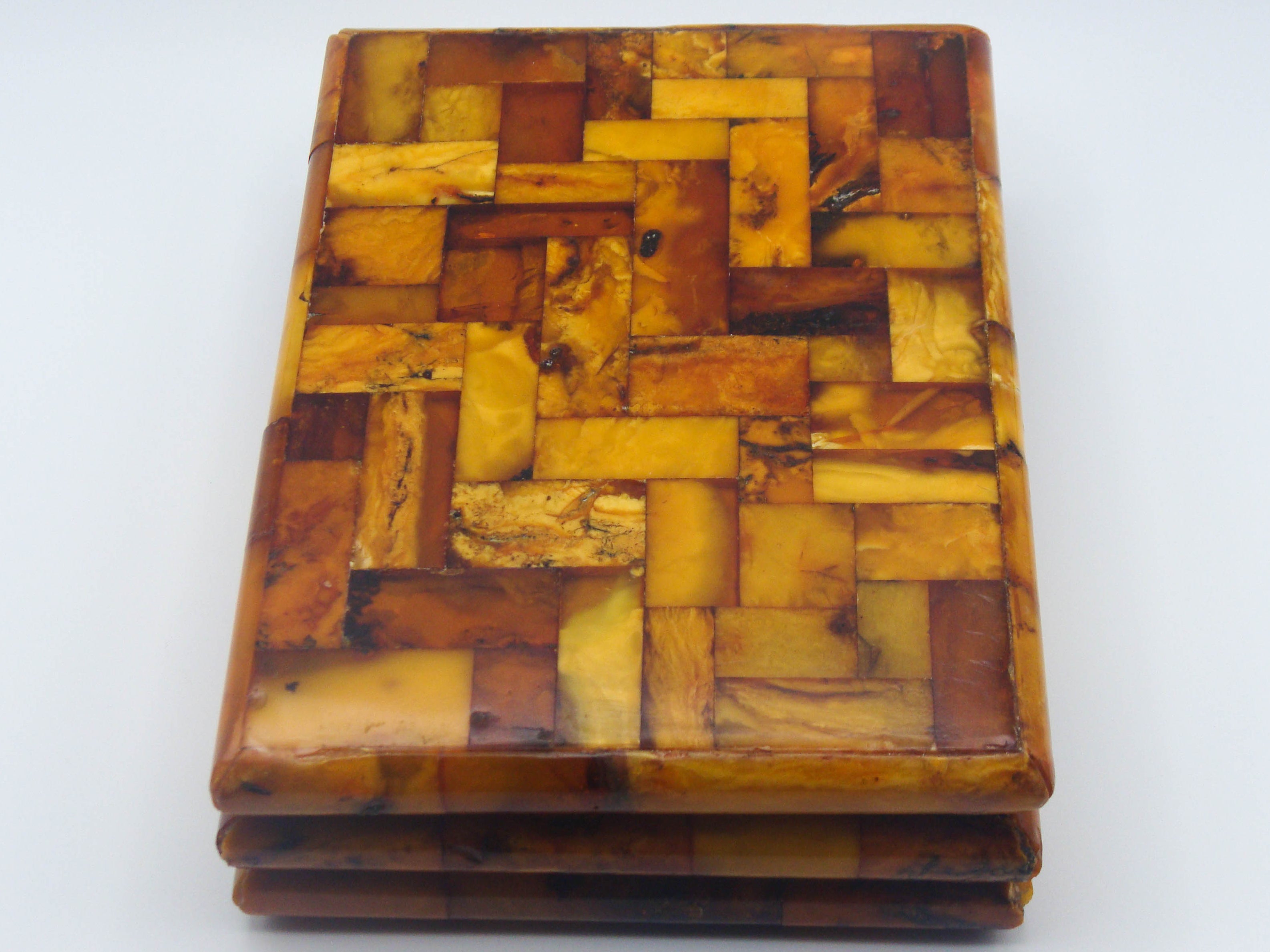 baltic amber, amber, antique, amber Box, egg Yolk,Königsberg