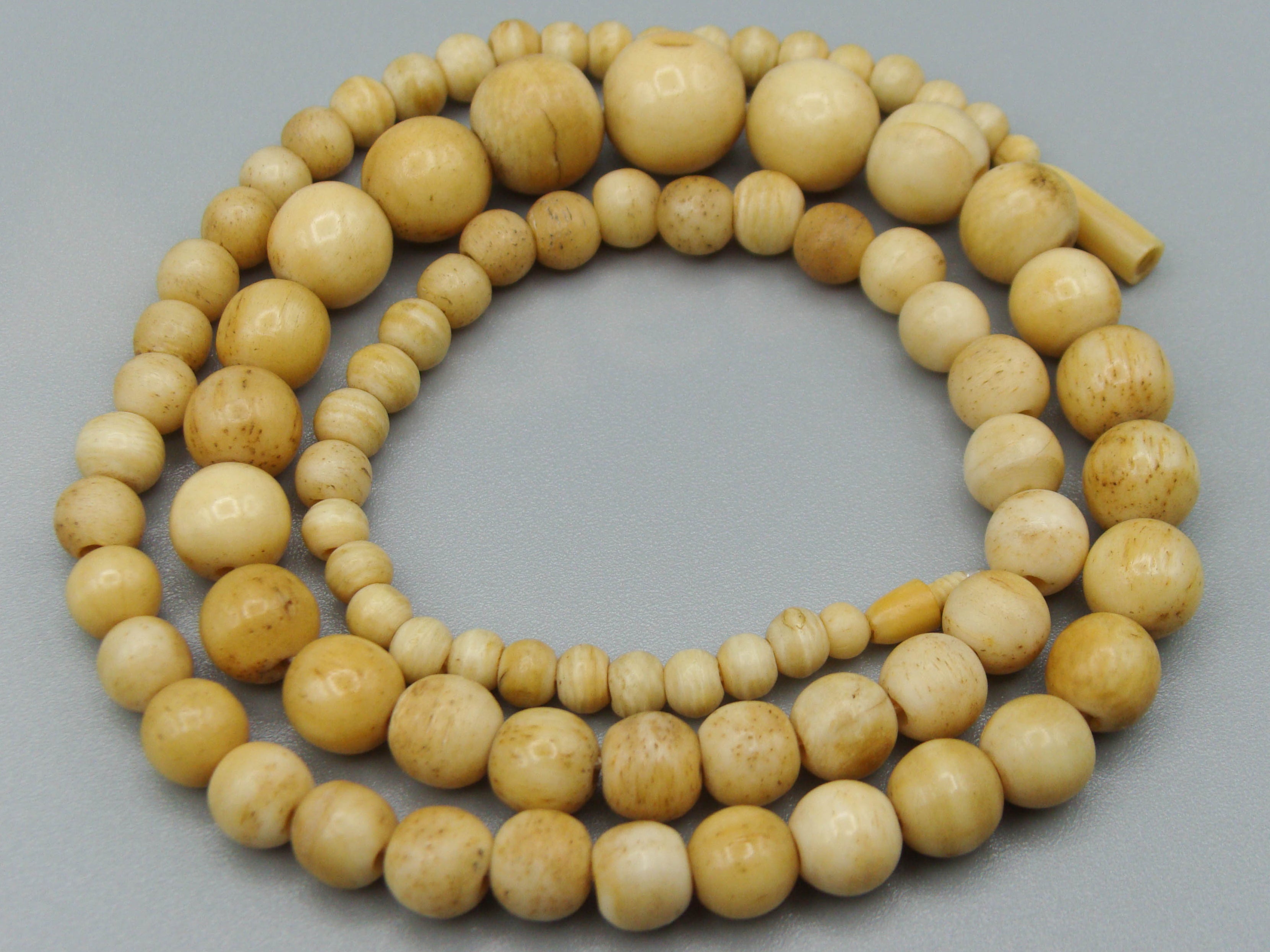 Antique Bone, Natural Bone, Animal bone, Bone necklace, Mediterranean bone, handcarved bone, Asien bone