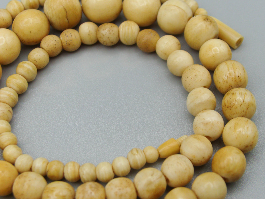 Antique Bone, Natural Bone, Animal bone, Bone necklace, Mediterranean bone, handcarved bone, Asien bone
