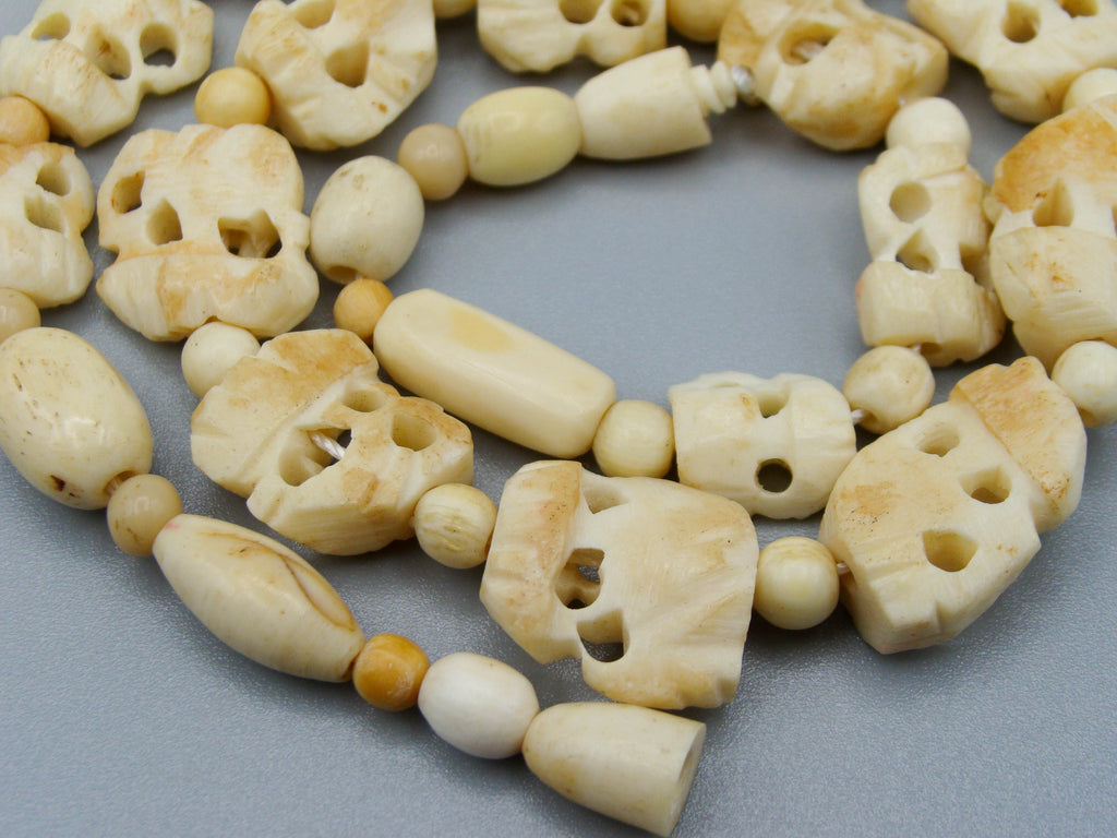Antique Ivory, Natural Ivory, Ivory Necklace, Mediterranean Ivory, handcarved Ivory, Asien Ivory, Elephant Ivory