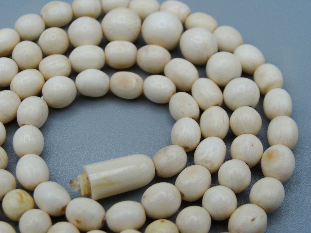 Antique Ivory, Natural Ivory, Elephant Ivory, Ivory necklace, Mediterranean Ivory, handcarved bone, Asien Ivory