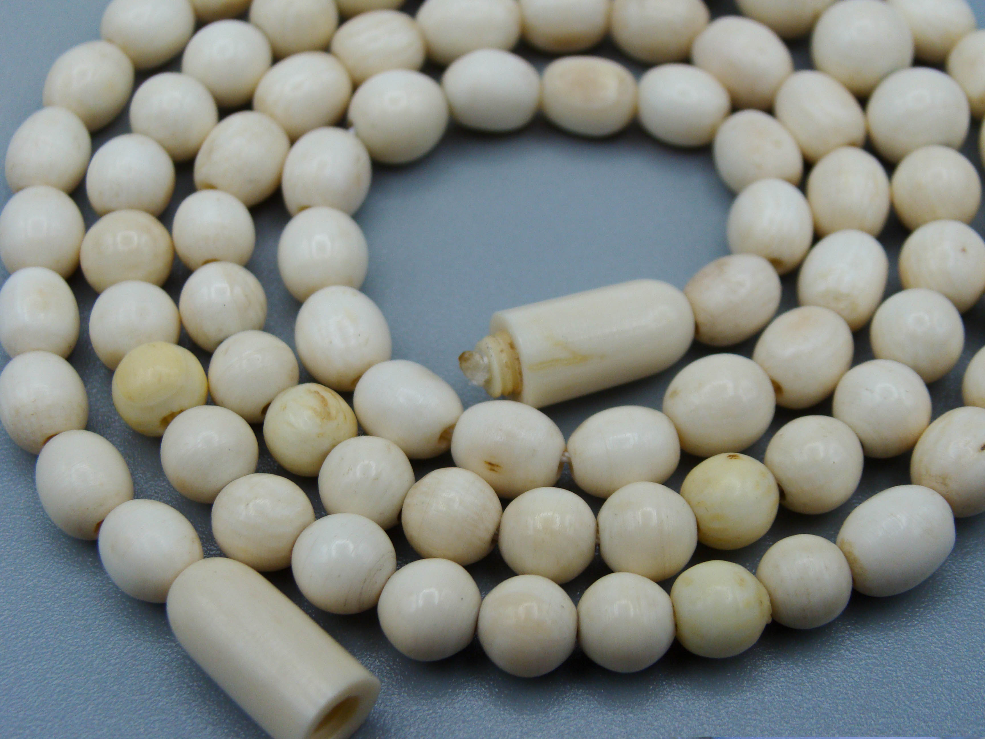 Antique Ivory, Natural Ivory, Elephant Ivory, Ivory necklace, Mediterranean Ivory, handcarved bone, Asien Ivory