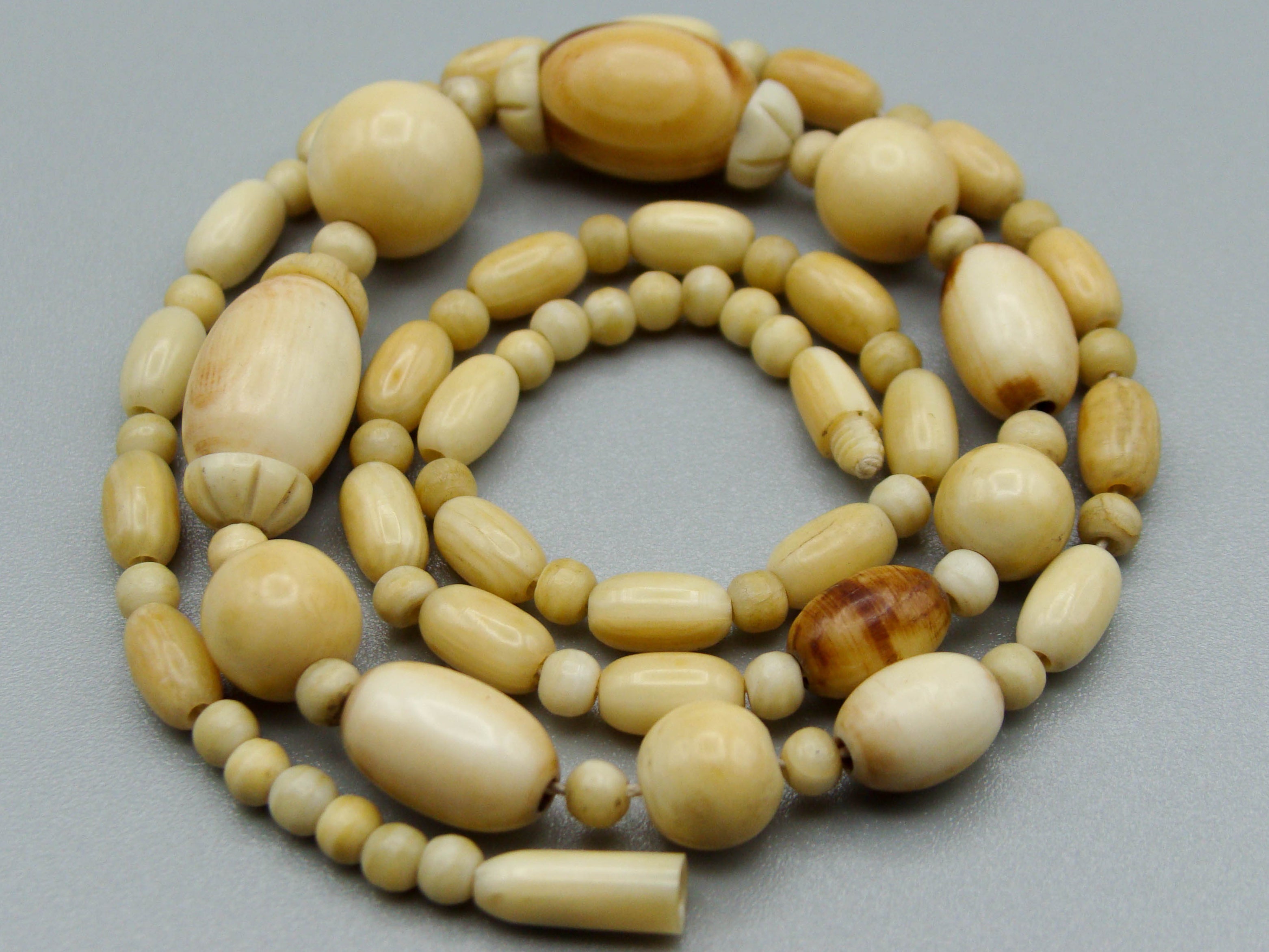 Antique Ivory, Natural Ivory, Ivory Necklace, Mediterranean Ivory, handcarved Ivory, Asien Ivory, Elephant Ivory, Ivory Chain