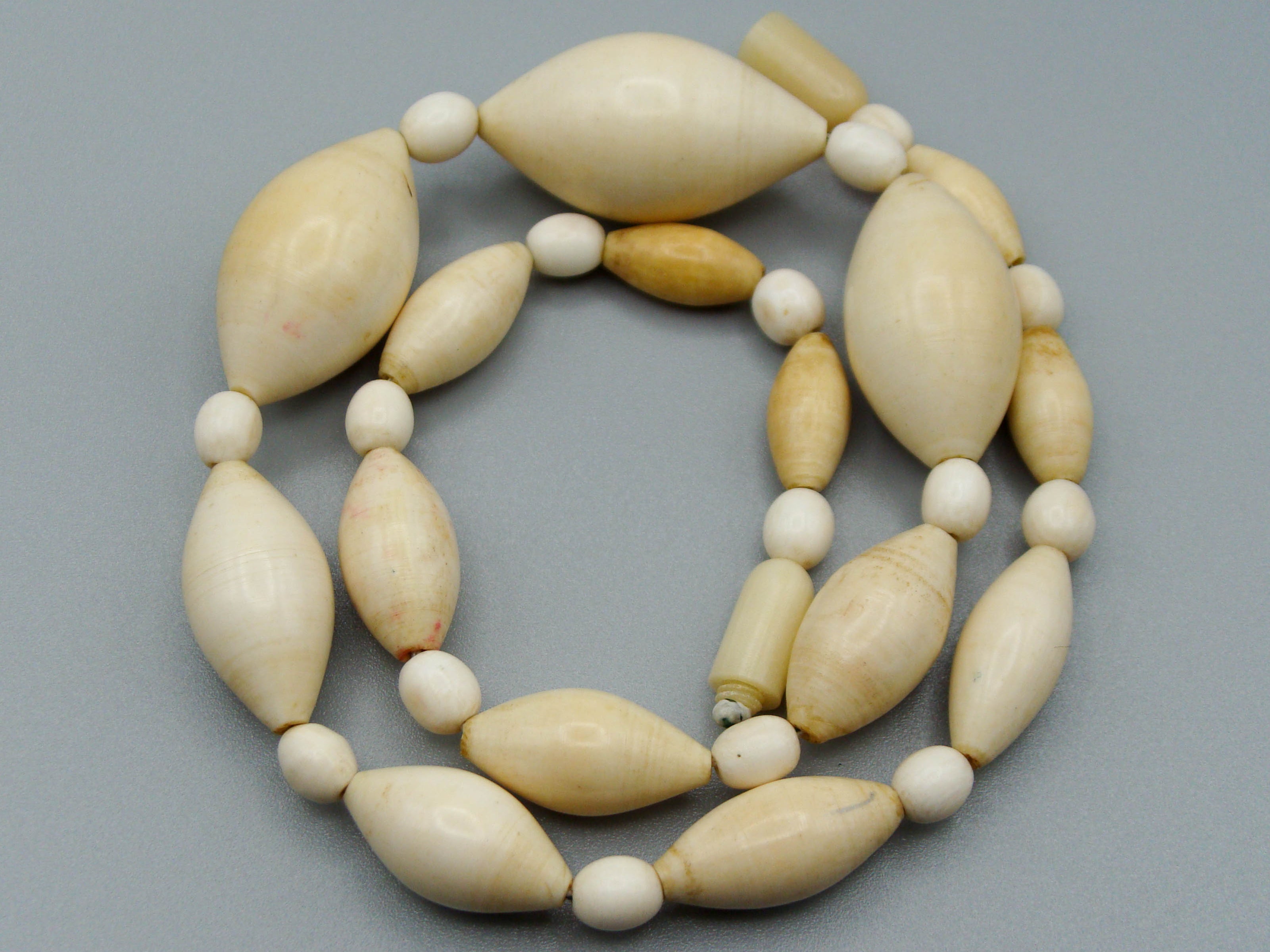 Antique Ivory, Natural Ivory, Ivory Necklace, Mediterranean Ivory, handcarved Ivory, Asien Ivory, Elephant Ivory, Ivory Chain
