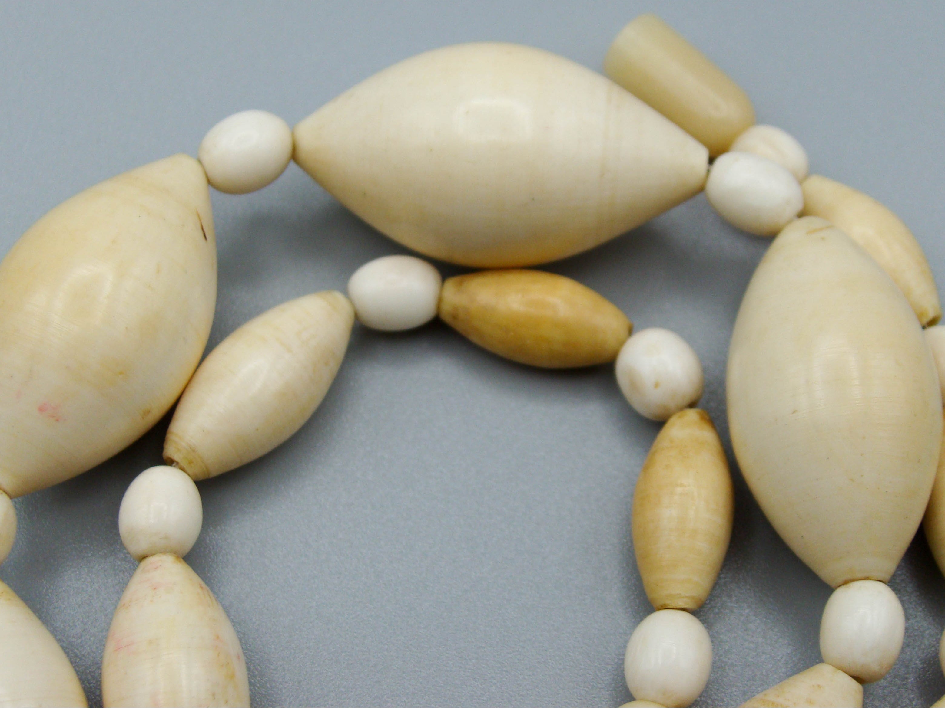 Antique Ivory, Natural Ivory, Ivory Necklace, Mediterranean Ivory, handcarved Ivory, Asien Ivory, Elephant Ivory, Ivory Chain