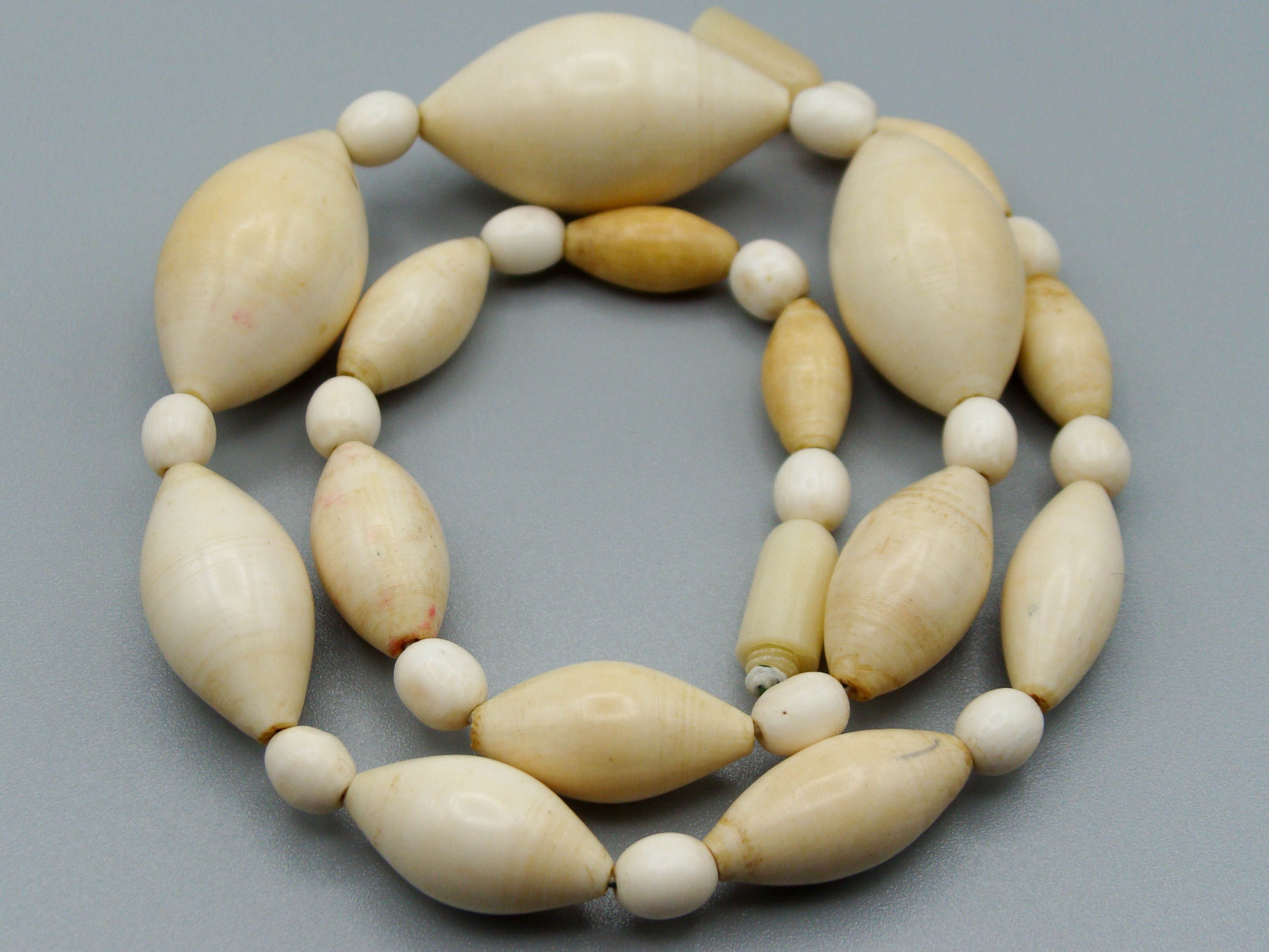 Antique Ivory, Natural Ivory, Ivory Necklace, Mediterranean Ivory, handcarved Ivory, Asien Ivory, Elephant Ivory, Ivory Chain
