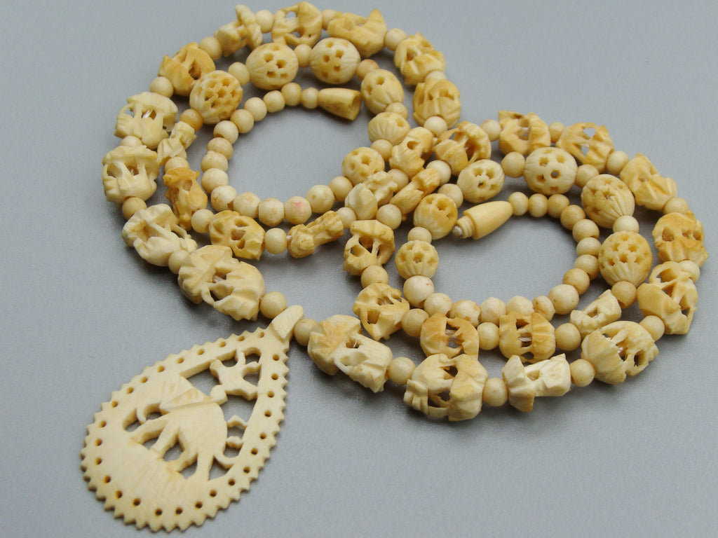 Antique Ivory, Natural Ivory, Ivory Necklace, Mediterranean Ivory, handcarved Ivory, Asien Ivory, Elephant Ivory, Ivory Chain, Ivory Pendant