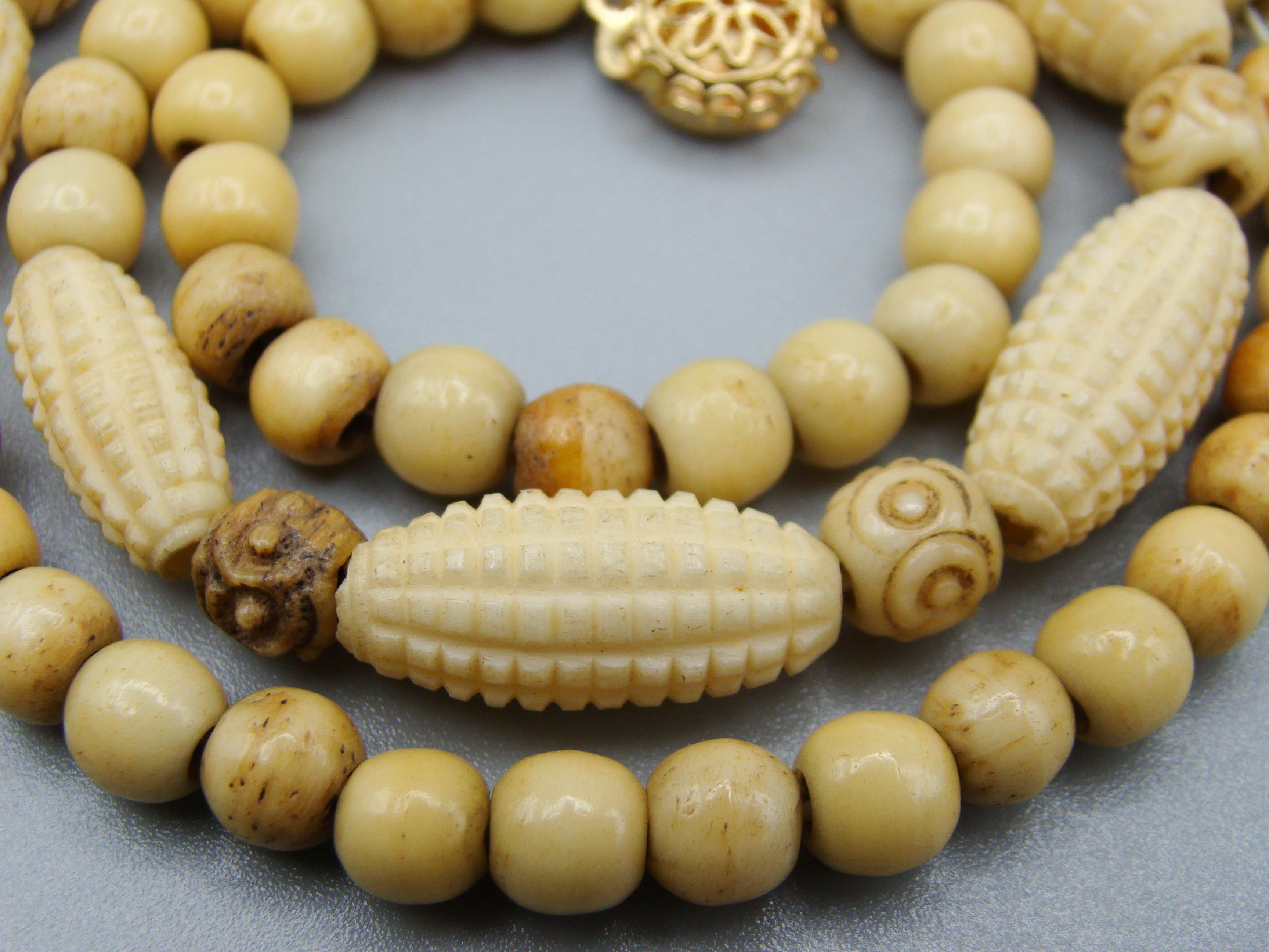 Antique Ivory, Natural Ivory, Ivory Necklace, Mediterranean Ivory, handcarved Ivory, Asien Ivory, Elephant Ivory, Ivory Chain