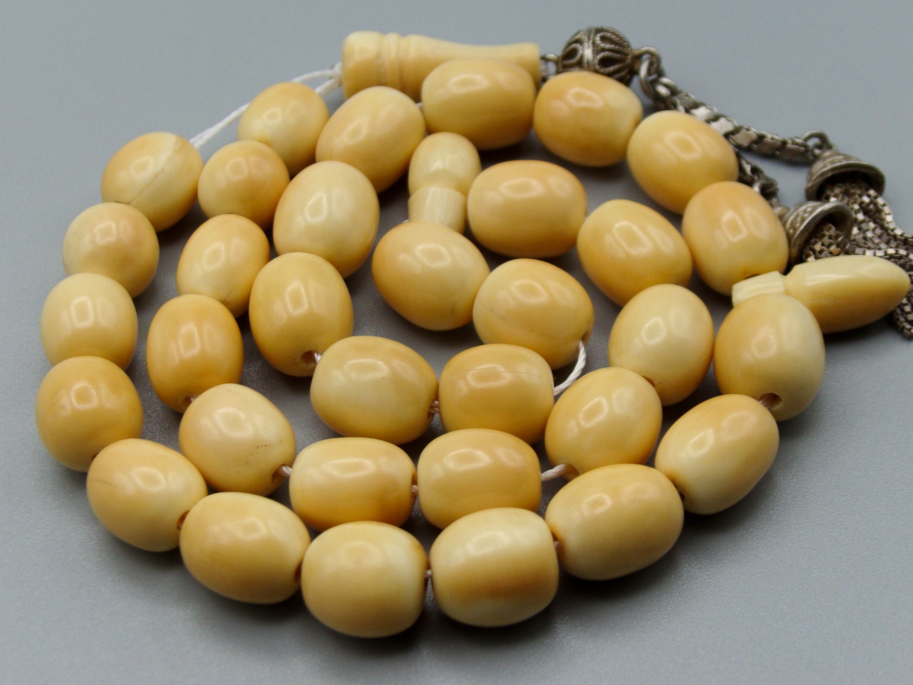 Antique Ivory, Natural Ivory, Mediterranean Ivory, handcarved Ivory, Asien Ivory, Elephant Ivory, Ivory Chain, Ivory necklace, Ivory Rosary, Rosary beads,  مسبحة, Masbaha, Muslim prayer beads, Sterling Silver
