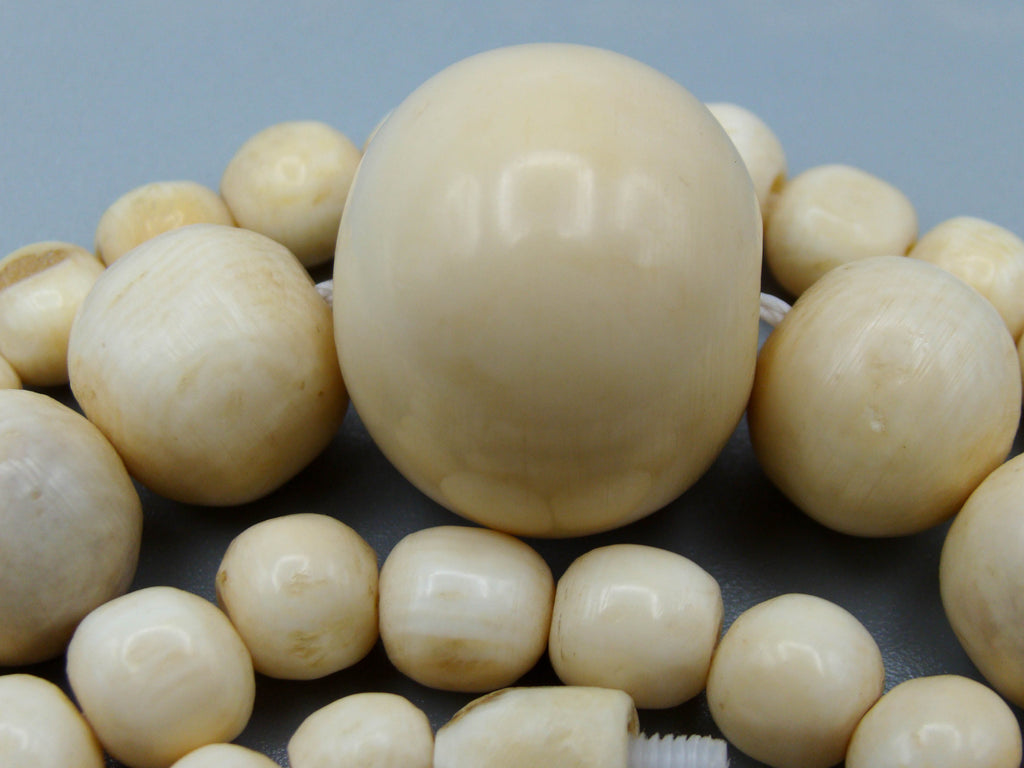 Antique Ivory, Natural Ivory, Ivory Necklace, Mediterranean Ivory, handcarved Ivory, Asien Ivory, Elephant Ivory, Ivory Chain