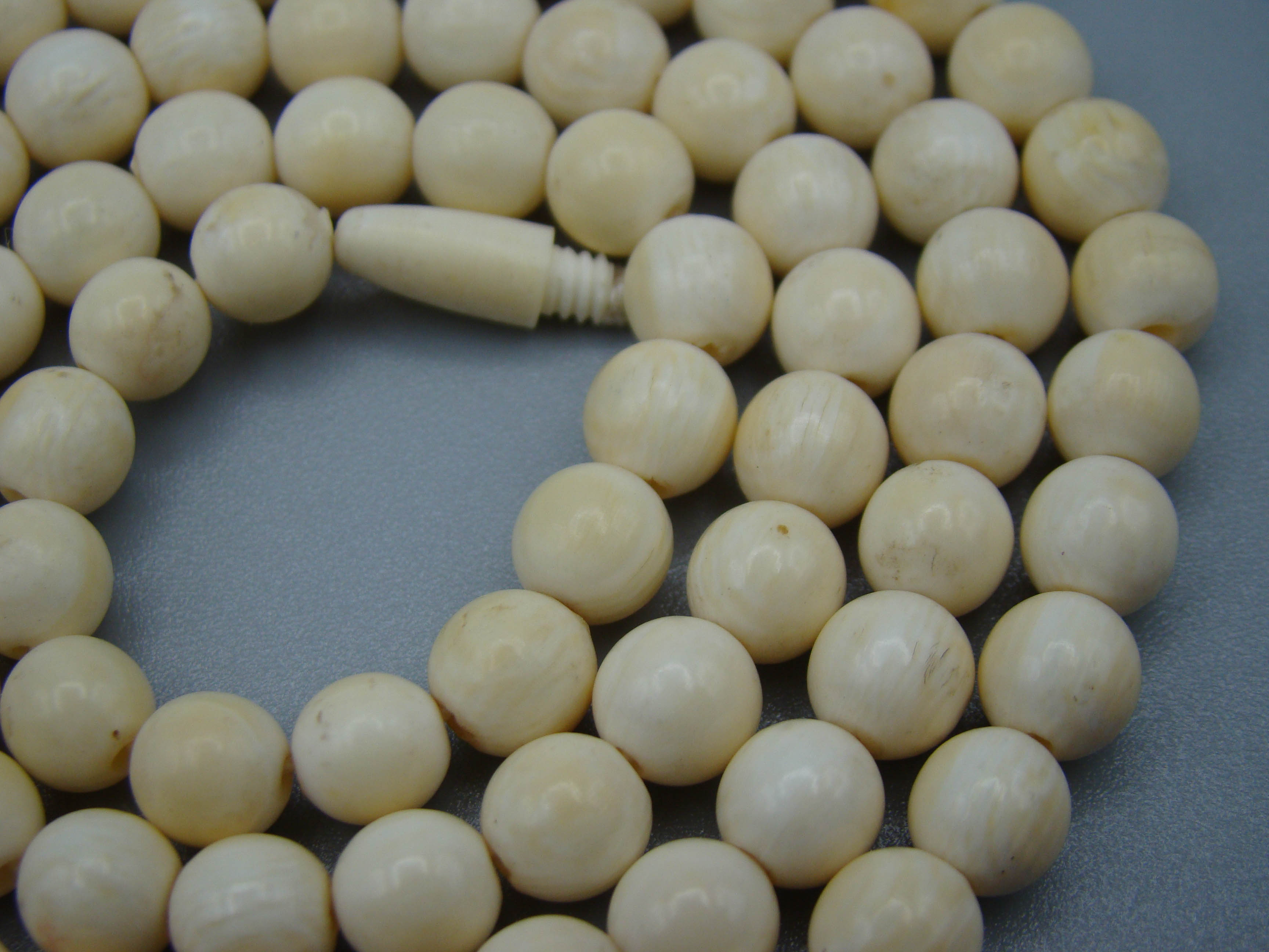 Antique Ivory, Natural Ivory, Ivory Necklace, Mediterranean Ivory, handcarved Ivory, Asien Ivory, Elephant Ivory, Ivory Chain
