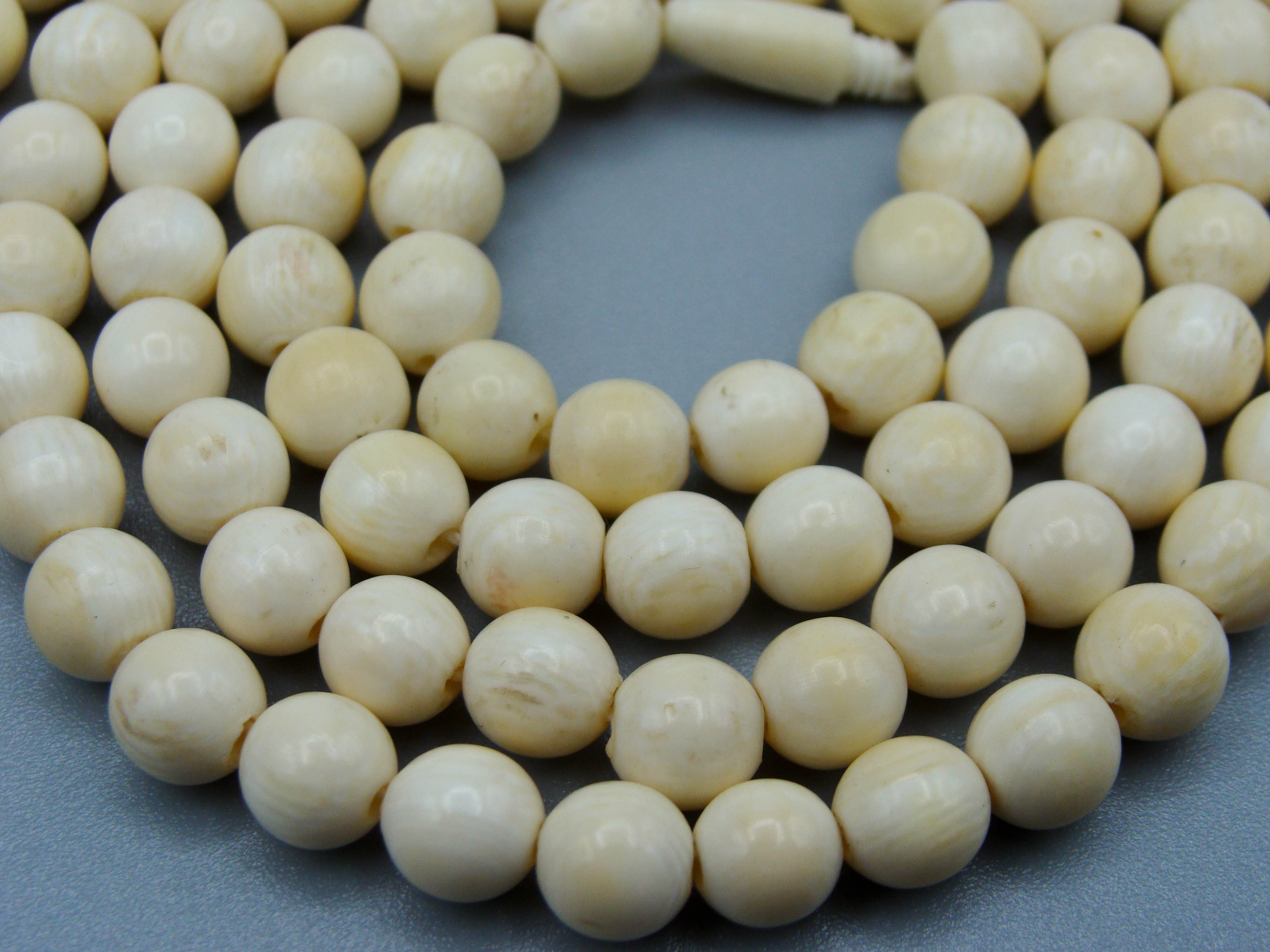 Antique Ivory, Natural Ivory, Ivory Necklace, Mediterranean Ivory, handcarved Ivory, Asien Ivory, Elephant Ivory, Ivory Chain