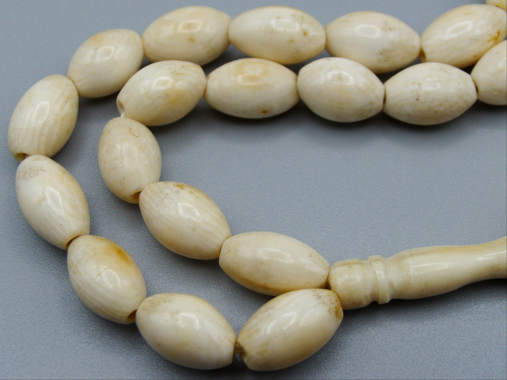 Antique Ivory, Natural Ivory, Mediterranean Ivory, handcarved Ivory, Asien Ivory, Elephant Ivory, Ivory Chain, Ivory necklace, Ivory Rosary, Rosary beads,  مسبحة, Masbaha, Muslim prayer beads
