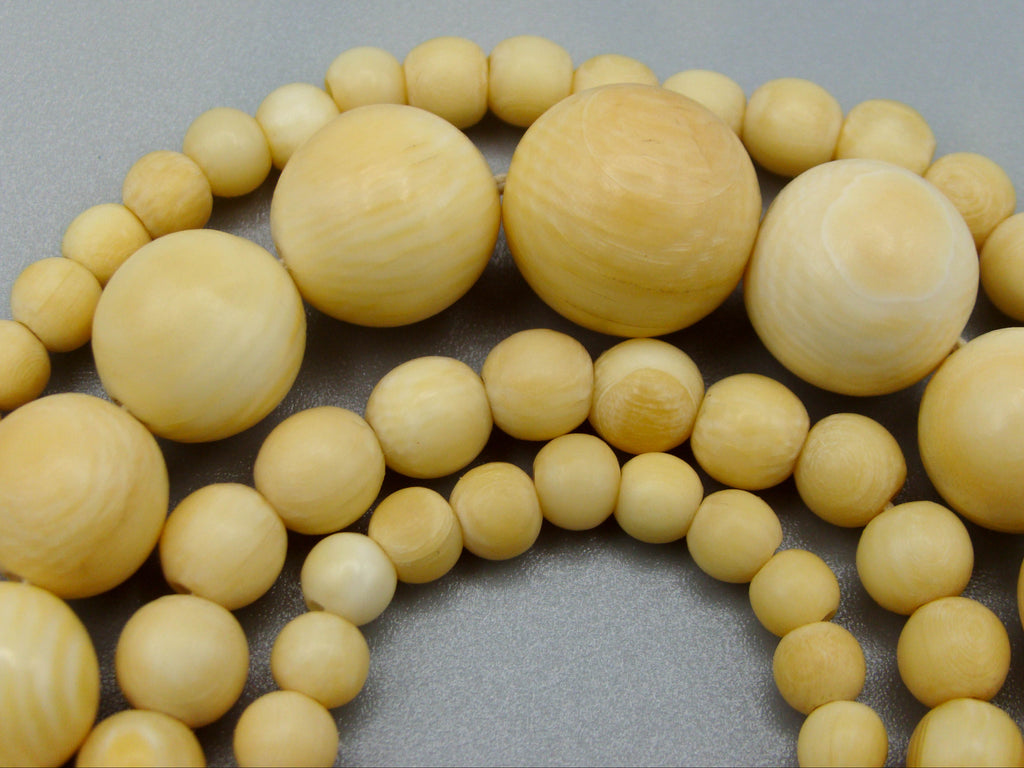 Antique Ivory, Natural Ivory, Ivory Necklace, Mediterranean Ivory, handcarved Ivory, Asien Ivory, Elephant Ivory, Ivory Chain