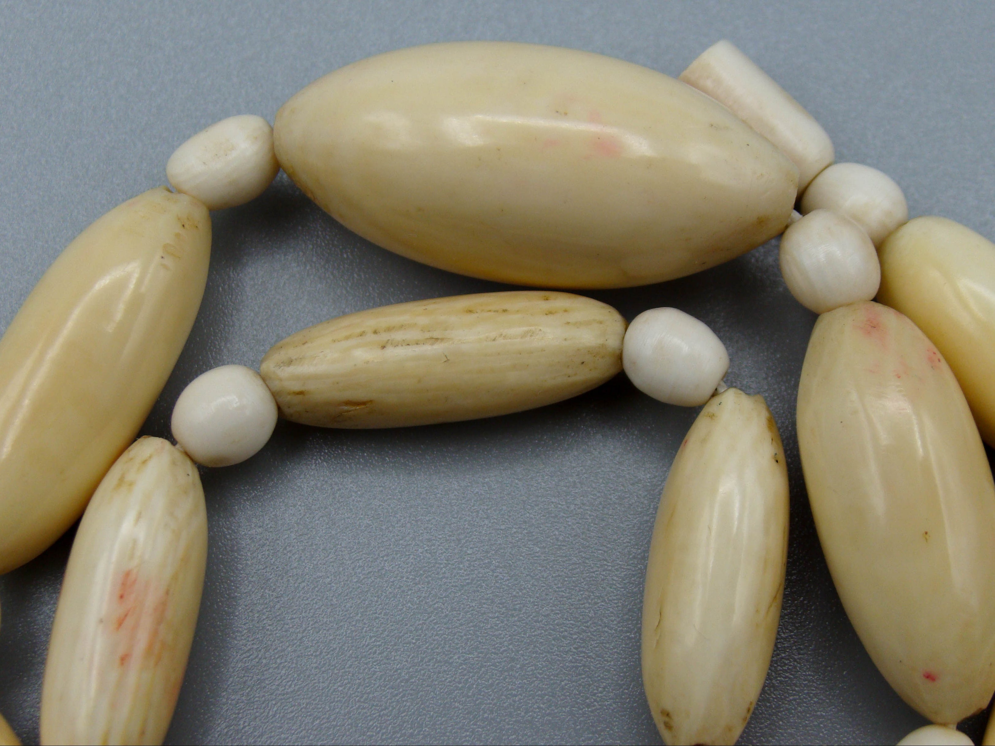 Antique Ivory, Natural Ivory, Ivory Necklace, Mediterranean Ivory, handcarved Ivory, Asien Ivory, Elephant Ivory, Ivory Chain