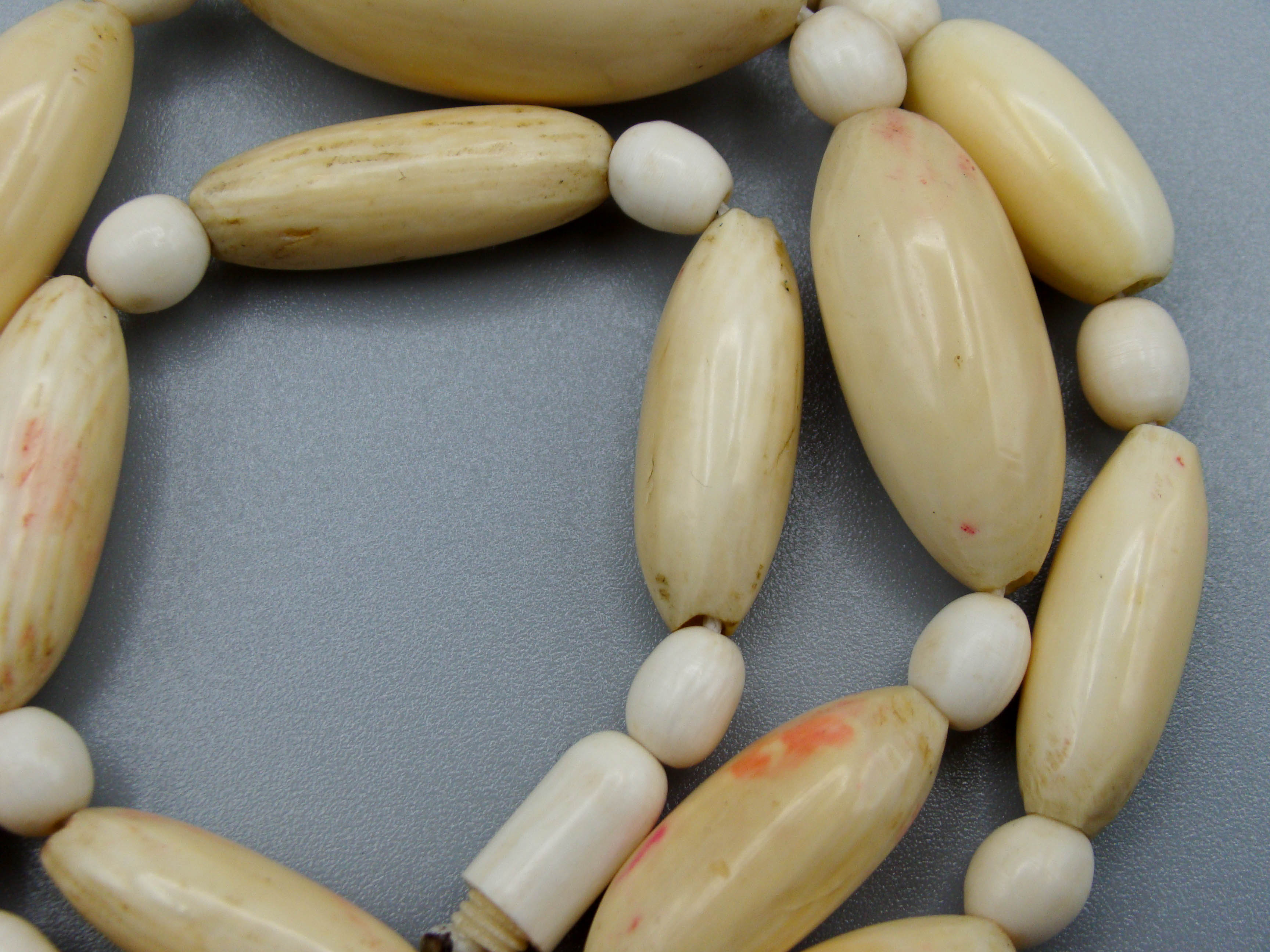 Antique Ivory, Natural Ivory, Ivory Necklace, Mediterranean Ivory, handcarved Ivory, Asien Ivory, Elephant Ivory, Ivory Chain