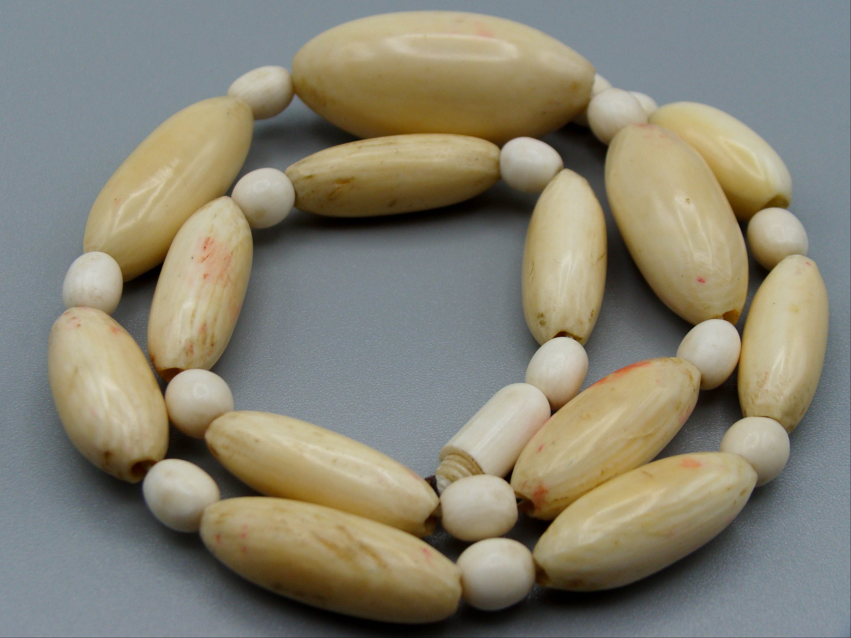 Antique Ivory, Natural Ivory, Ivory Necklace, Mediterranean Ivory, handcarved Ivory, Asien Ivory, Elephant Ivory, Ivory Chain