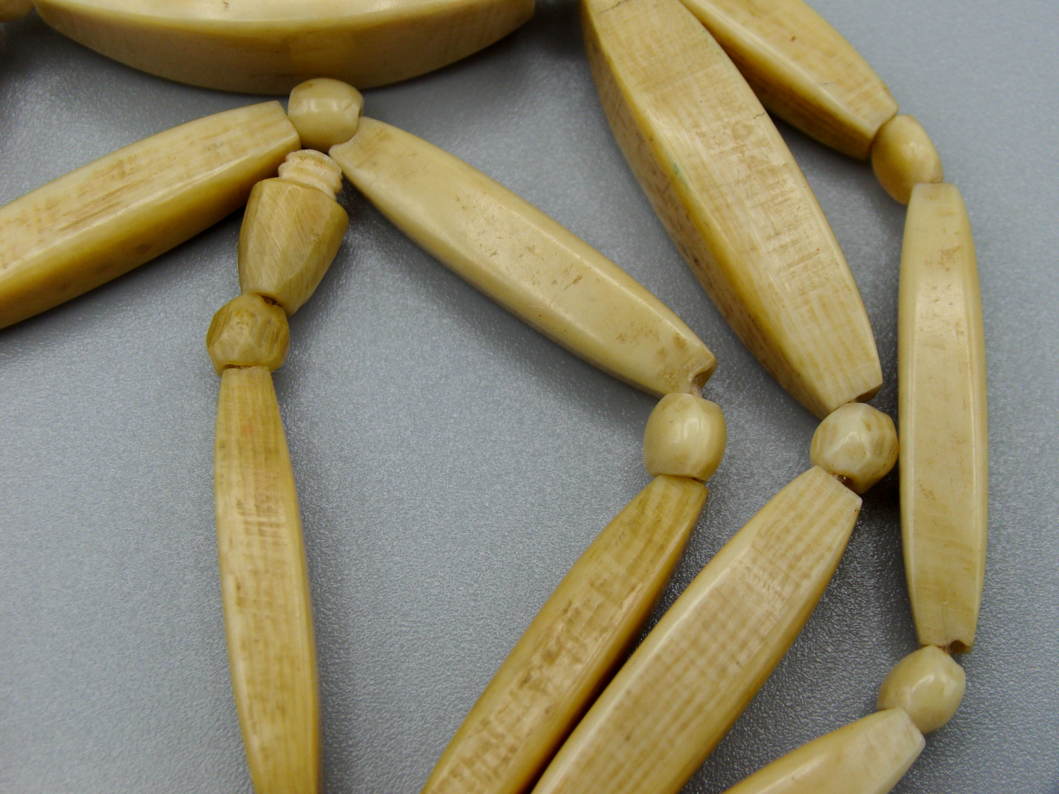 Antique Ivory, Natural Ivory, Ivory Necklace, Mediterranean Ivory, handcarved Ivory, Asien Ivory, Elephant Ivory, Ivory Chain