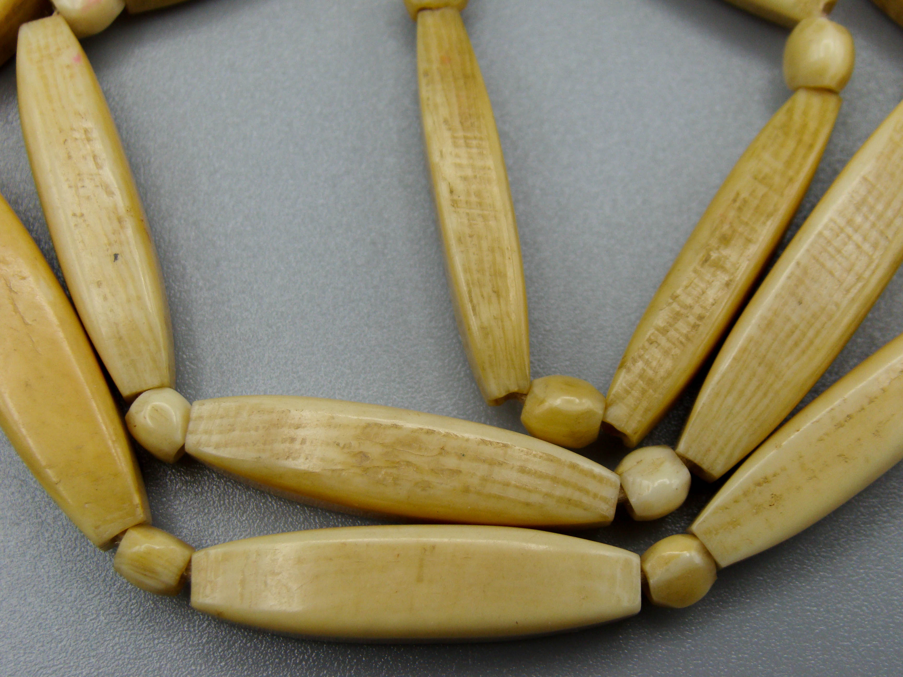 Antique Ivory, Natural Ivory, Ivory Necklace, Mediterranean Ivory, handcarved Ivory, Asien Ivory, Elephant Ivory, Ivory Chain
