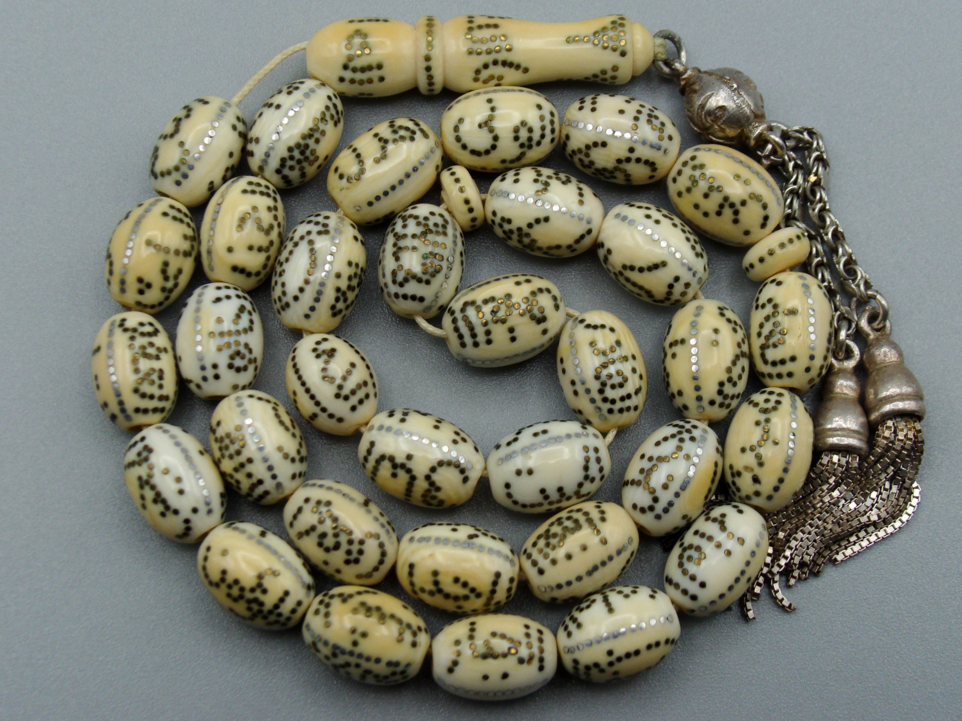 Antique Ivory, Natural Ivory, Mediterranean Ivory, handcarved Ivory, Asien Ivory, Elephant Ivory, Ivory Chain, Ivory necklace, Ivory Rosary, Rosary beads,  مسبحة, Masbaha, Muslim prayer beads, Sterling Silver