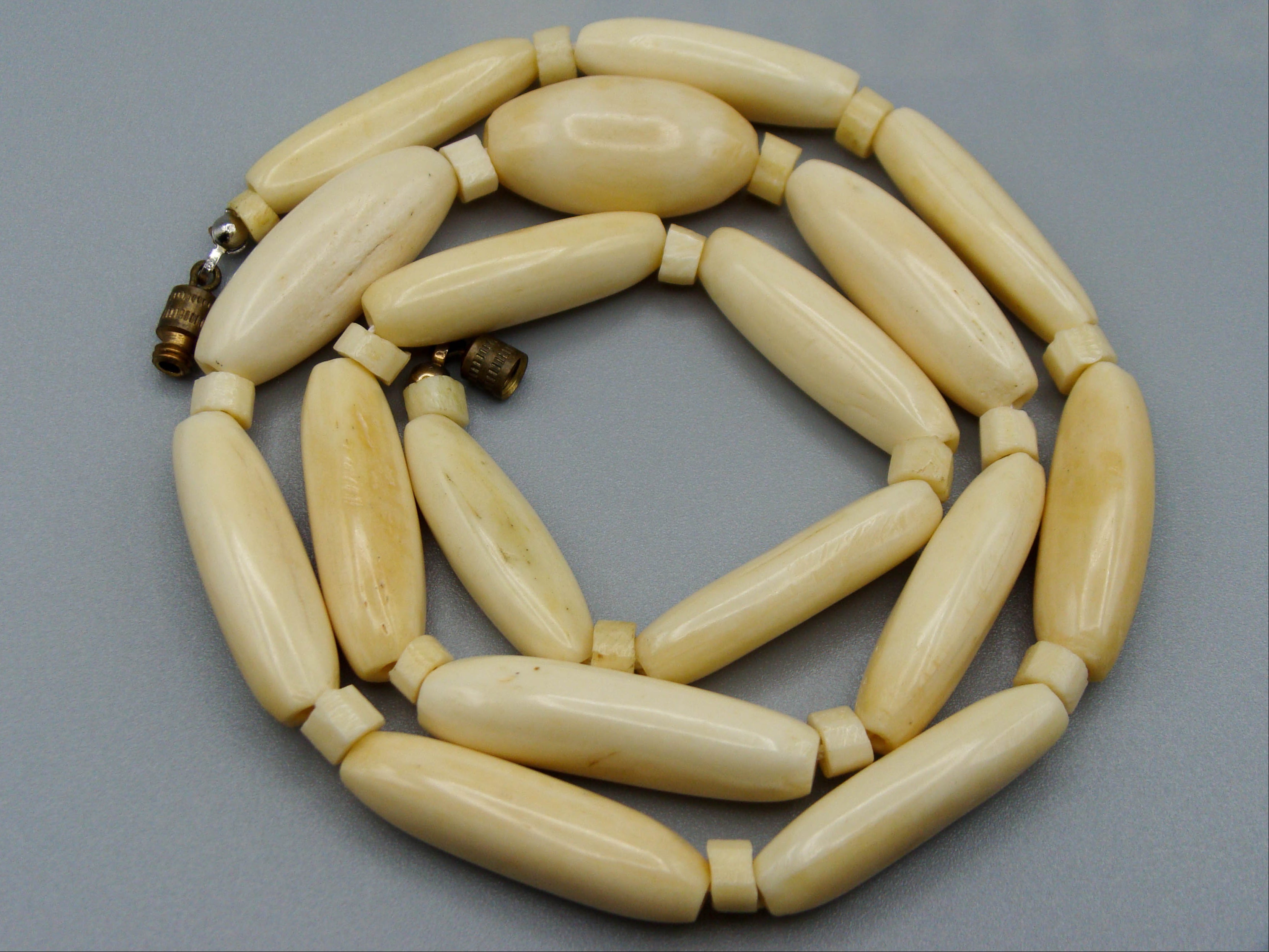 Antique Ivory, Natural Ivory, Ivory Necklace, Mediterranean Ivory, handcarved Ivory, Asien Ivory, Elephant Ivory, Ivory Chain