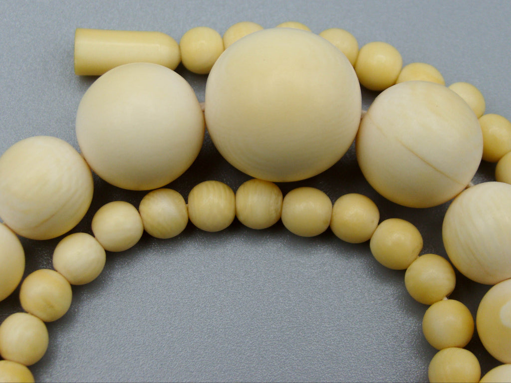 Antique Ivory, Natural Ivory, Ivory Necklace, Mediterranean Ivory, handcarved Ivory, Asien Ivory, Elephant Ivory, Ivory Chain