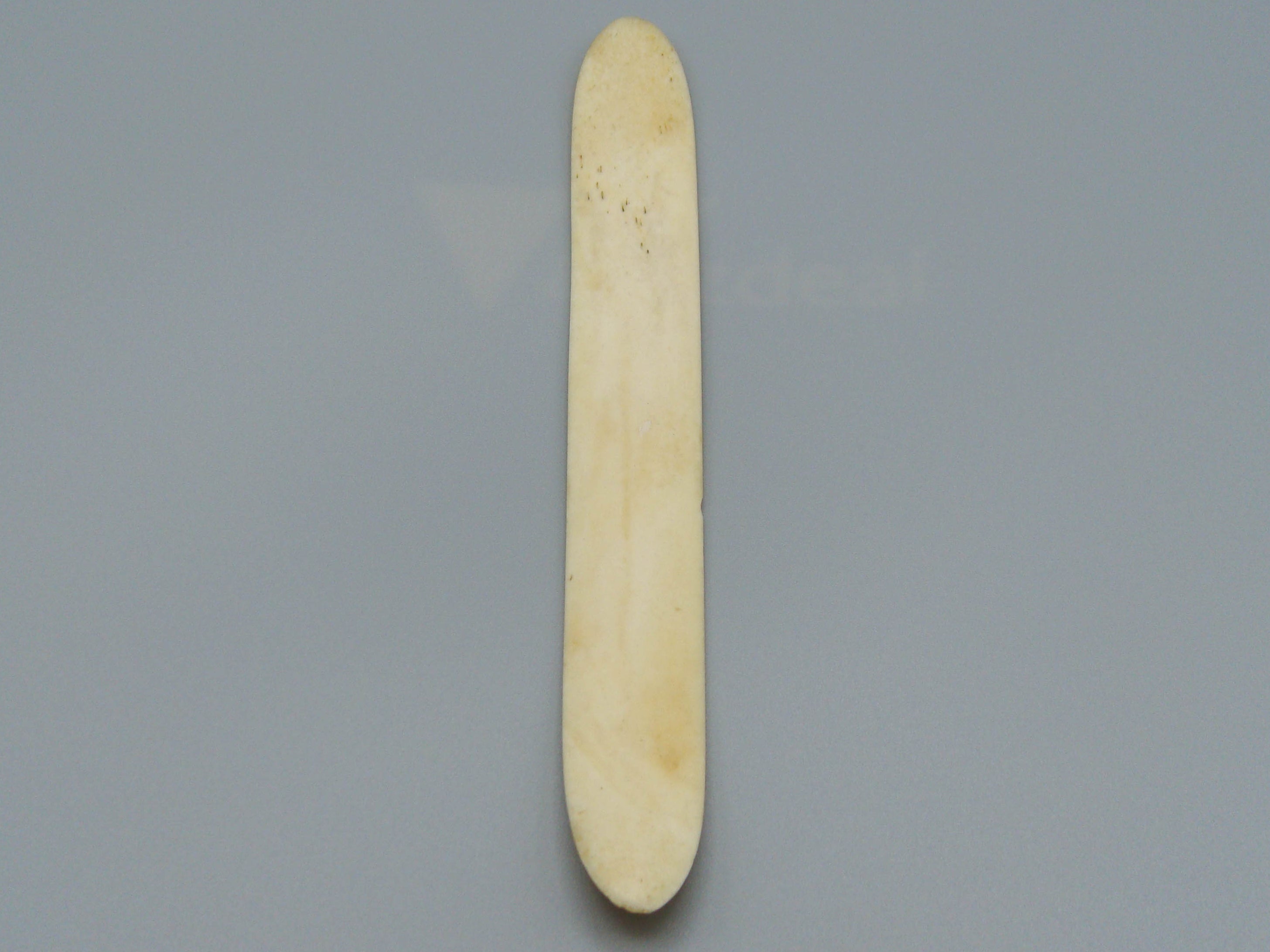 Antique Bone, Natural Bone, Animal bone, Bone booking binding, Mediterranean bone, handcarved bone, Asien bone