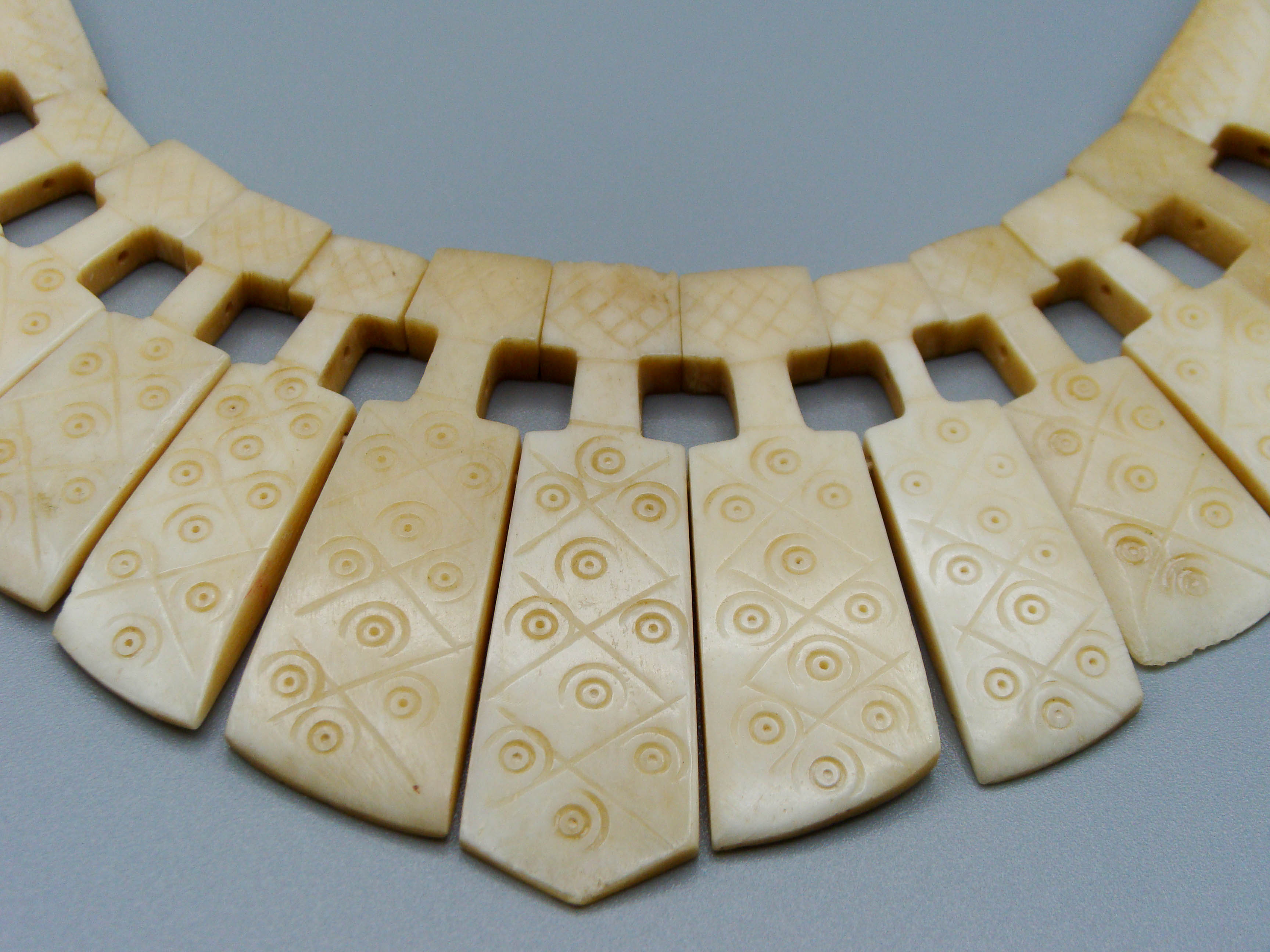 Antique Bone, Natural Bone, Bone necklace, Mediterranean Bone, handcarved bone, Asien Bone