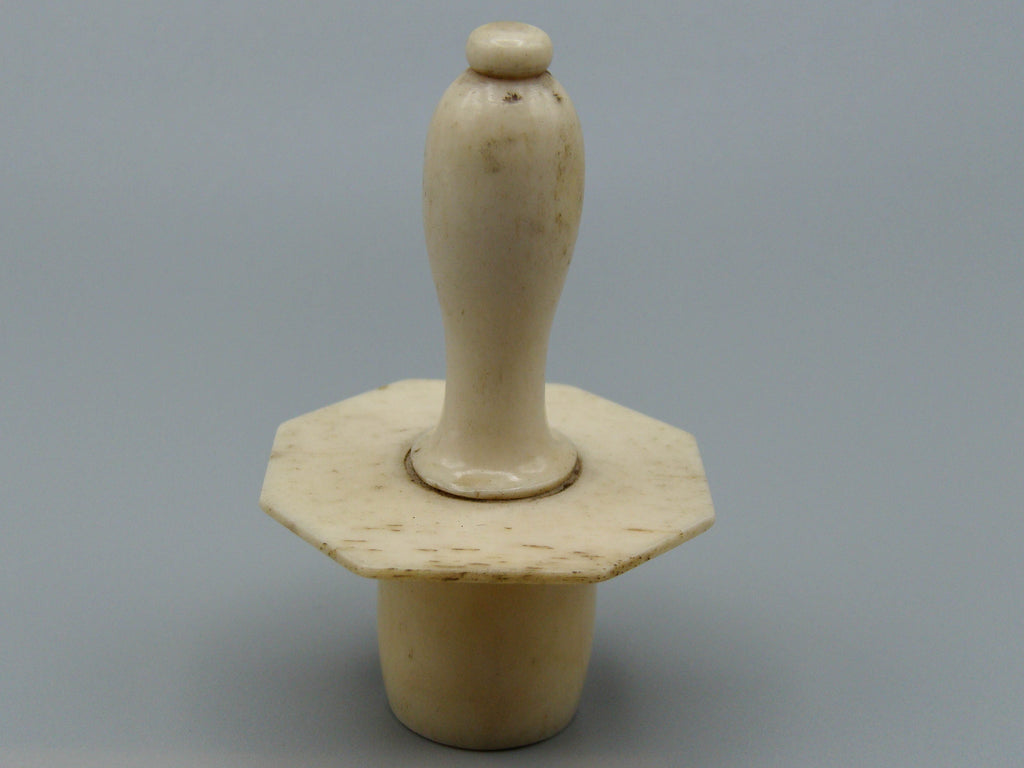 Antique Bone, Natural Bone, Bone Cameo, Mediterranean Bone, handcarved Bone, Asien Bone