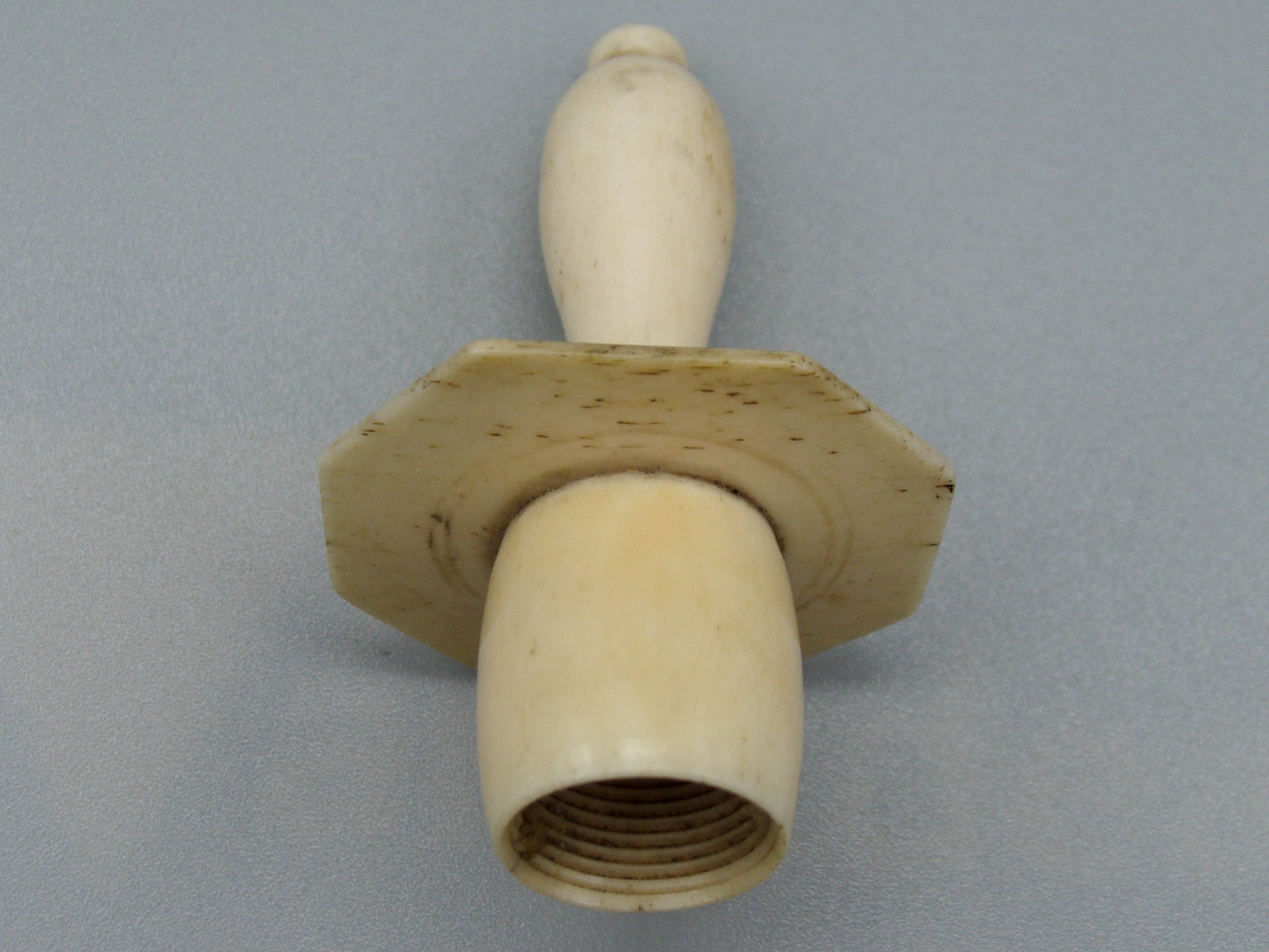 Antique Bone, Natural Bone, Bone Cameo, Mediterranean Bone, handcarved Bone, Asien Bone