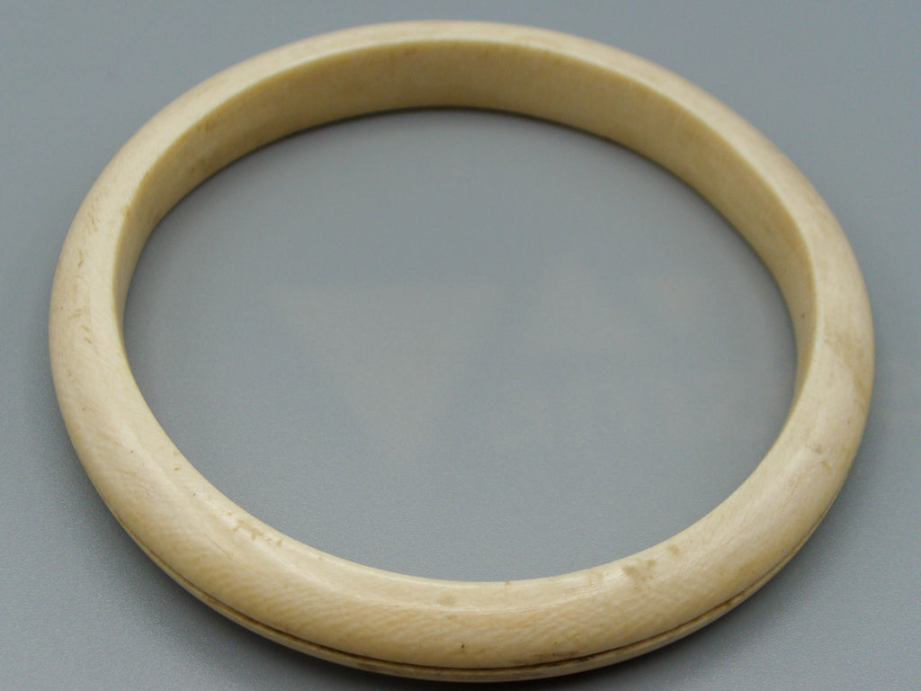 Antique Ivory, Natural Ivory, Ivory Bracelet, Mediterranean Ivory, handcarved Ivory, Asien Ivory, Elephant Ivory