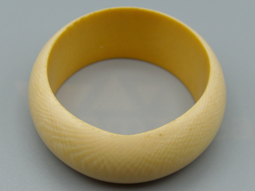 Antique Ivory, Natural Ivory, Ivory Bracelet, Mediterranean Ivory, handcarved Ivory, Asien Ivory, Elephant Ivory