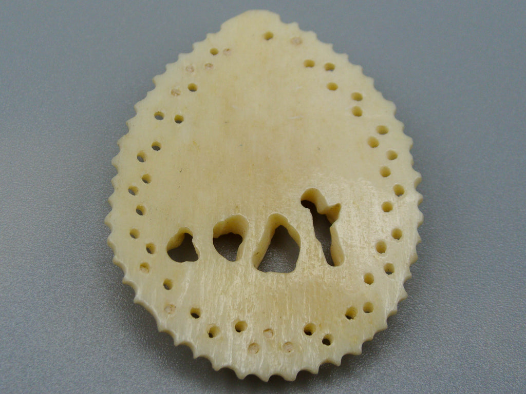Antique Ivory, Natural Ivory, Mediterranean Ivory, handcarved Ivory, Asien Ivory, Elephant Ivory, Ivory Chain, Ivory Pendant