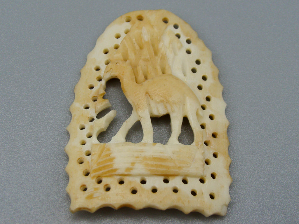 Antique Bone, Natural Bone, Bone Cameo, Mediterranean Bone, handcarved Bone, Asien Bone