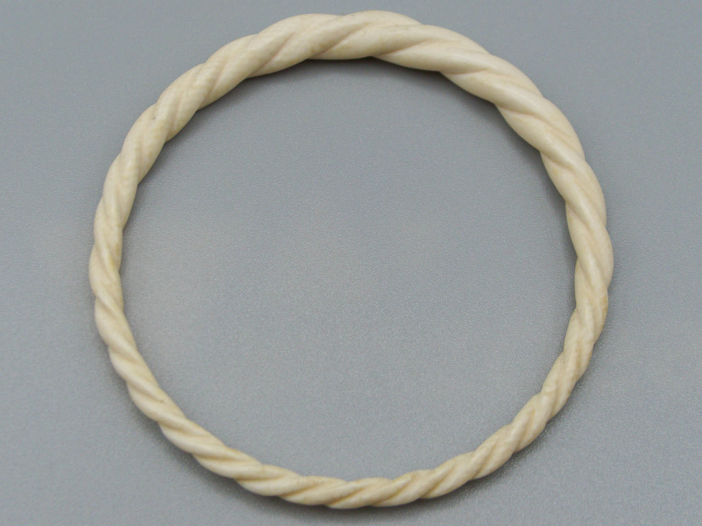 Antique Ivory, Natural Ivory, Ivory Bracelet, Mediterranean Ivory, handcarved Ivory, Asien Ivory, Elephant Ivory