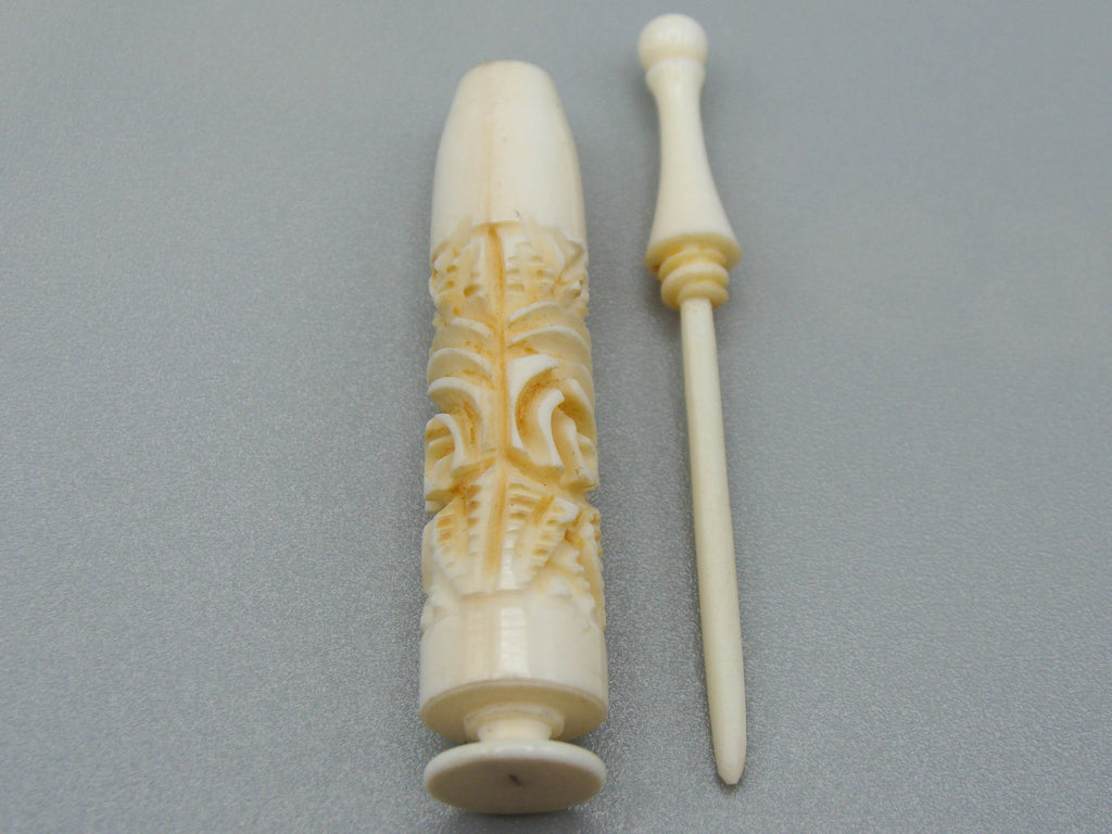 Antique Ivory, Natural Ivory, Ivory Kohl-Eyeliner Vassel, Mediterranean Ivory, handcarved Ivory, Asien Ivory, Elephant Ivory