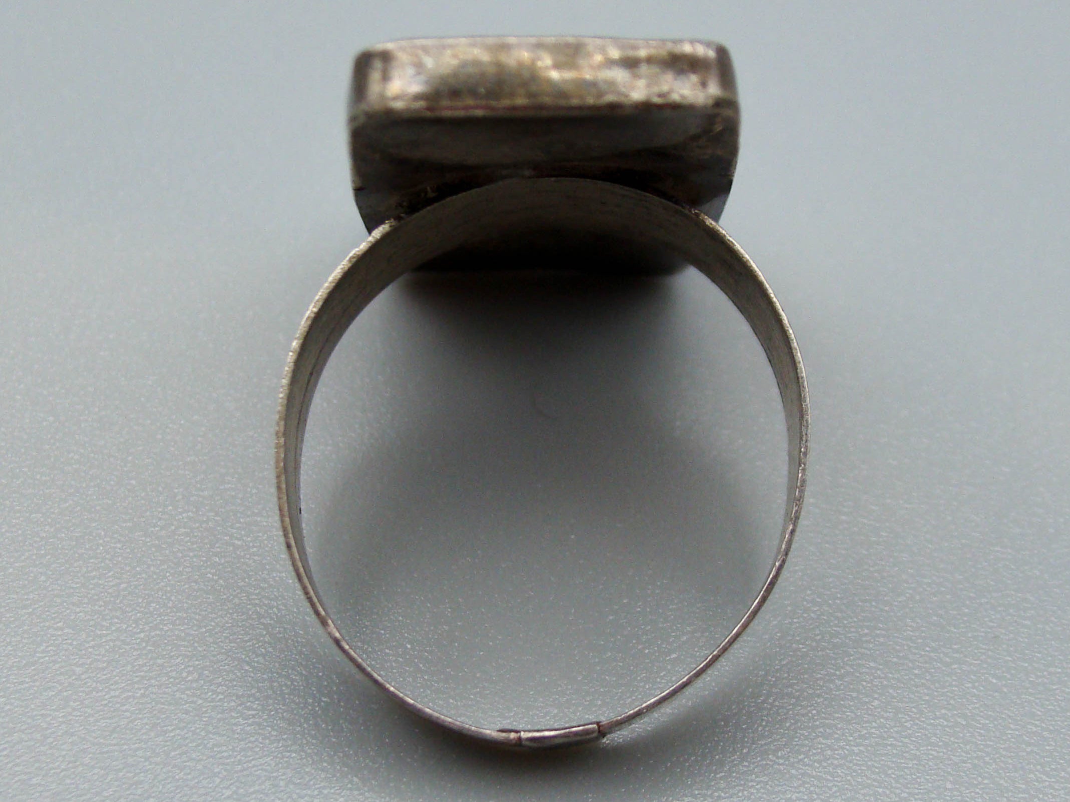 Antique Bone, Natural Bone, Bone ring, Mediterranean Bone, handcarved bone, Asien Bone