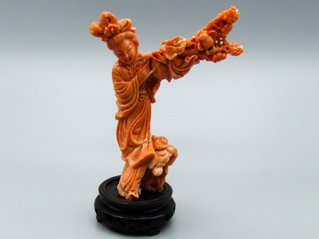 antique coral, natural coral, undyed coral, dark momo orange coral, Italian coral, pacific coral, Sardinian Coral, sea coral, Mediterranean coral, Mediterranean Figurine, Mediterranean orange, Mediterranean sculpture, coral sculpture, coral figurine, Asien coral, Asien figurine, handcarved coral, momo coral