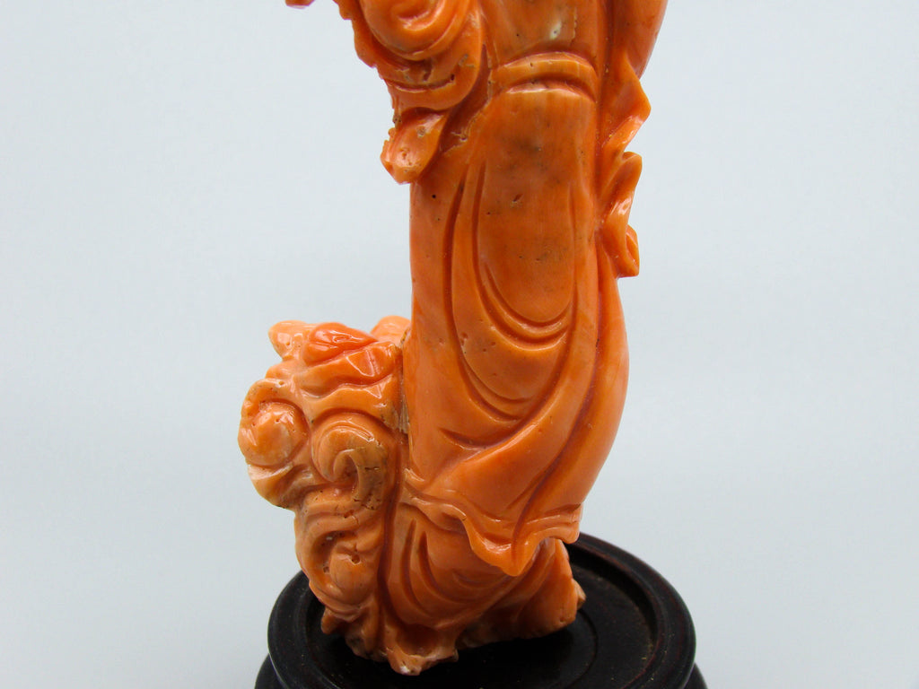 antique coral, natural coral, undyed coral, dark momo orange coral, Italian coral, pacific coral, Sardinian Coral, sea coral, Mediterranean coral, Mediterranean Figurine, Mediterranean orange, Mediterranean sculpture, coral sculpture, coral figurine, Asien coral, Asien figurine, handcarved coral, momo coral