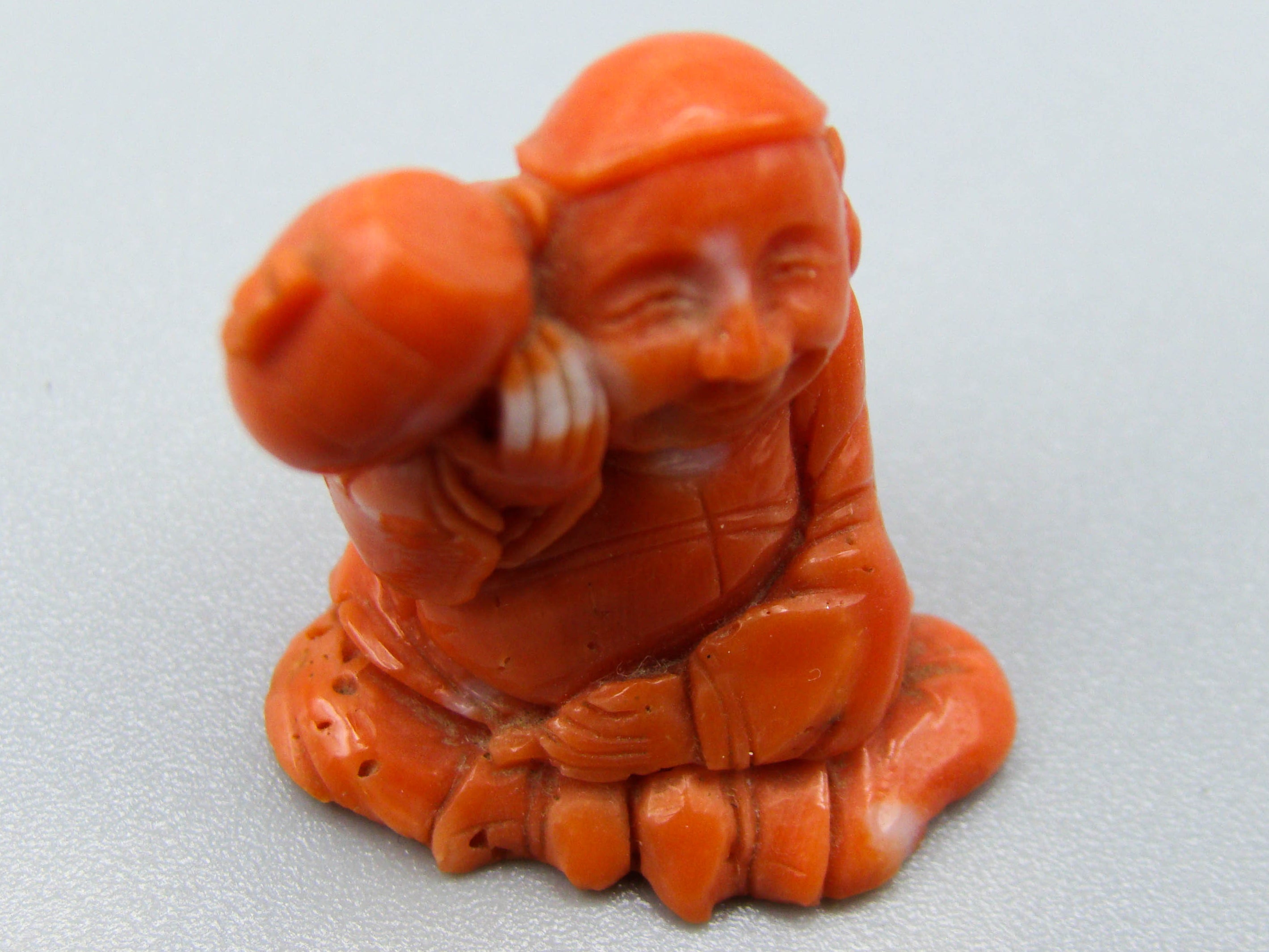 antique coral, natural coral, undyed coral, dark momo orange coral, Italian coral, pacific coral, Sardinian Coral, sea coral, Mediterranean coral, Mediterranean Figurine, Mediterranean orange, Mediterranean sculpture, coral sculpture, coral figurine, Asien coral, Asien figurine, handcarved coral, momo coral