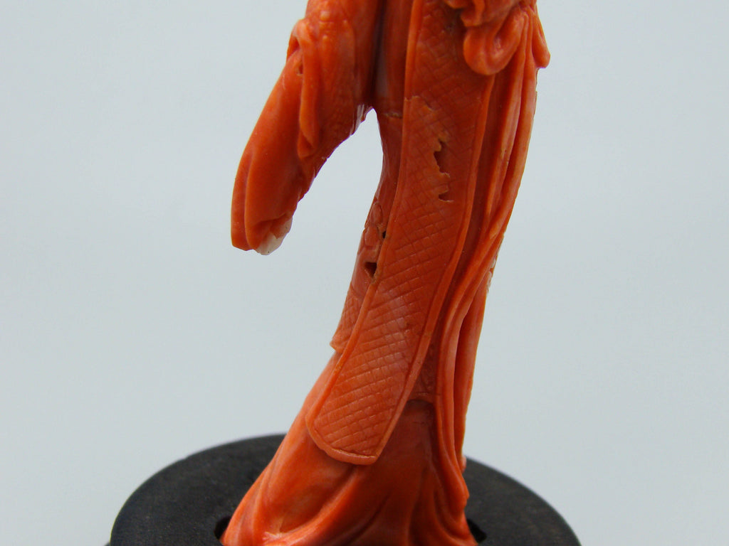antique coral, natural coral, undyed coral, dark red coral, Italian coral, pacific coral, Sardinian Coral, sea coral, Mediterranean coral, Mediterranean Figurine, Mediterranean red, Mediterranean sculpture, coral sculpture, coral figurine, Asien coral, Asien figurine, handcarved coral,
