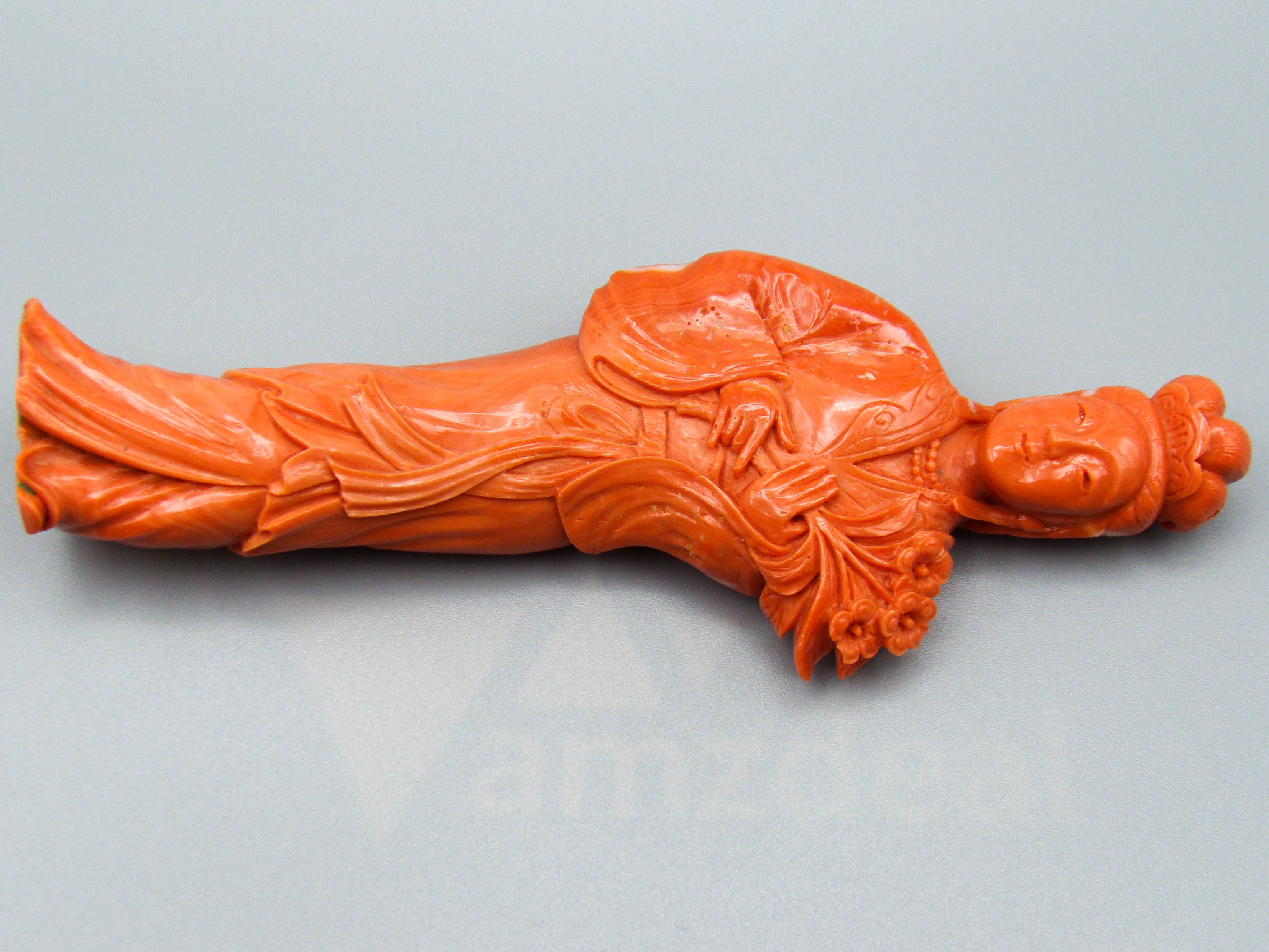 antique coral, natural coral, undyed coral, dark momo orange coral, Italian coral, pacific coral, Sardinian Coral, sea coral, Mediterranean coral, Mediterranean Figurine, Mediterranean orange, Mediterranean sculpture, coral sculpture, coral figurine, Asien coral, Asien figurine, handcarved coral
