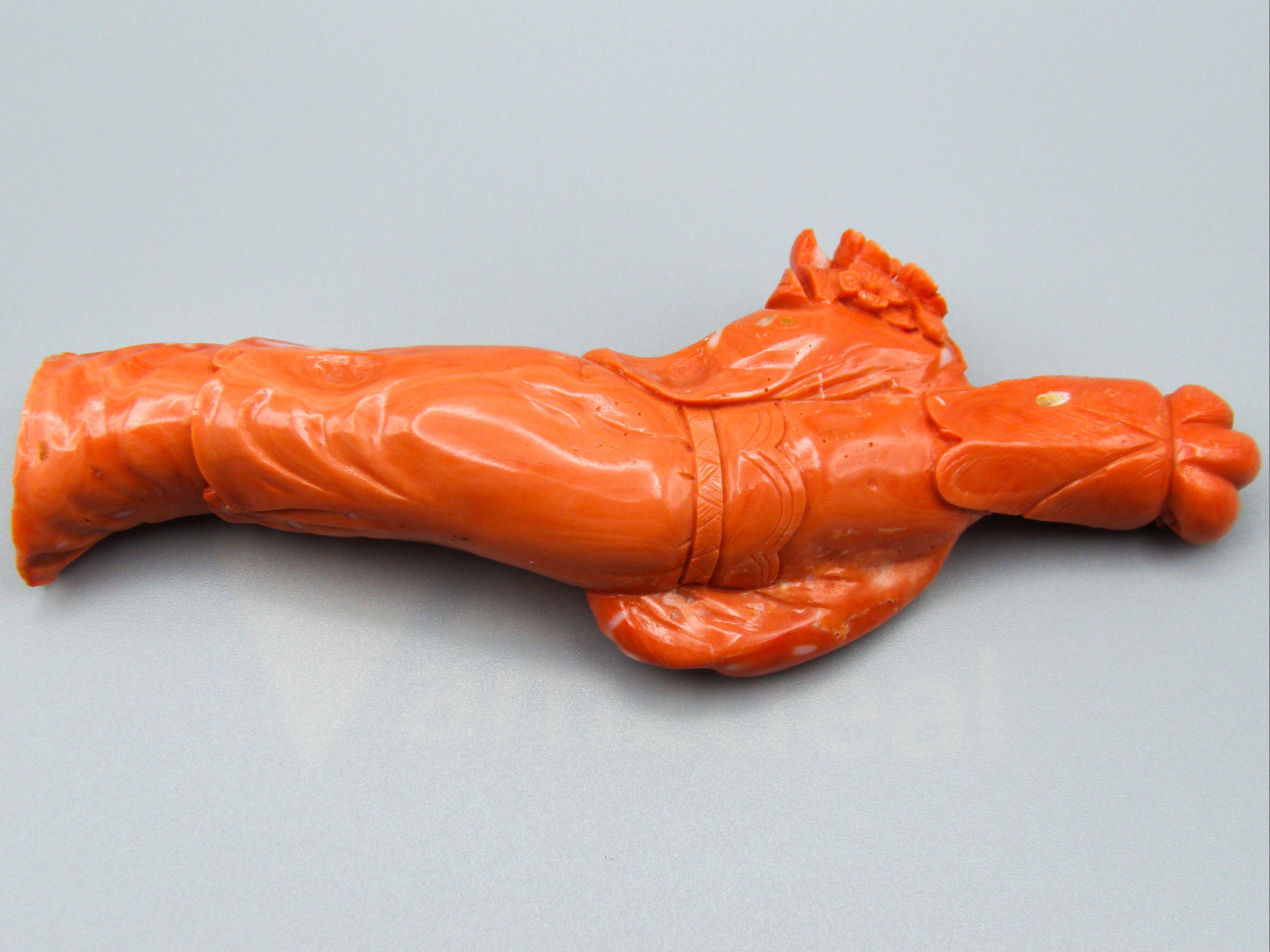 antique coral, natural coral, undyed coral, dark momo orange coral, Italian coral, pacific coral, Sardinian Coral, sea coral, Mediterranean coral, Mediterranean Figurine, Mediterranean orange, Mediterranean sculpture, coral sculpture, coral figurine, Asien coral, Asien figurine, handcarved coral