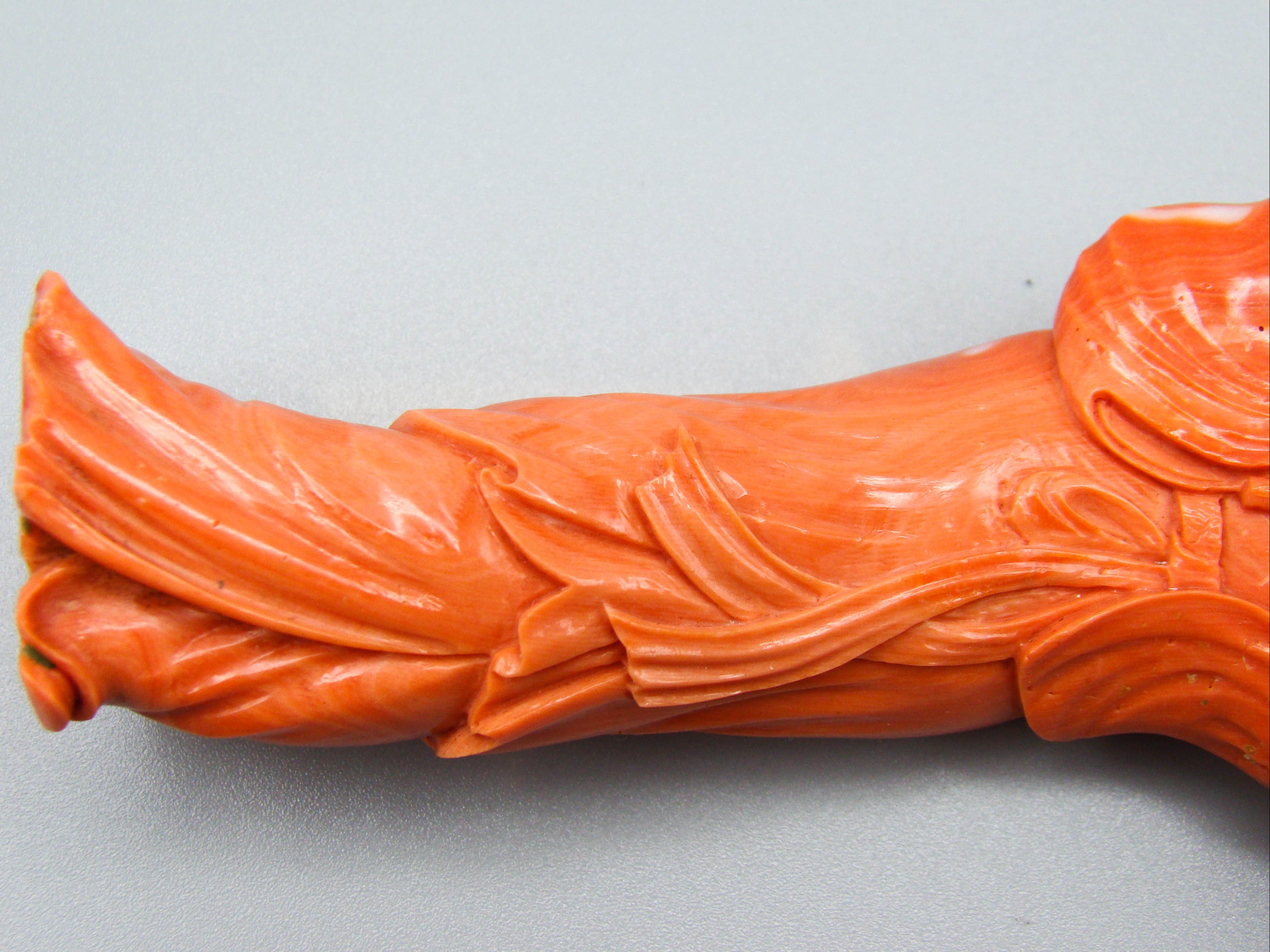 antique coral, natural coral, undyed coral, dark momo orange coral, Italian coral, pacific coral, Sardinian Coral, sea coral, Mediterranean coral, Mediterranean Figurine, Mediterranean orange, Mediterranean sculpture, coral sculpture, coral figurine, Asien coral, Asien figurine, handcarved coral