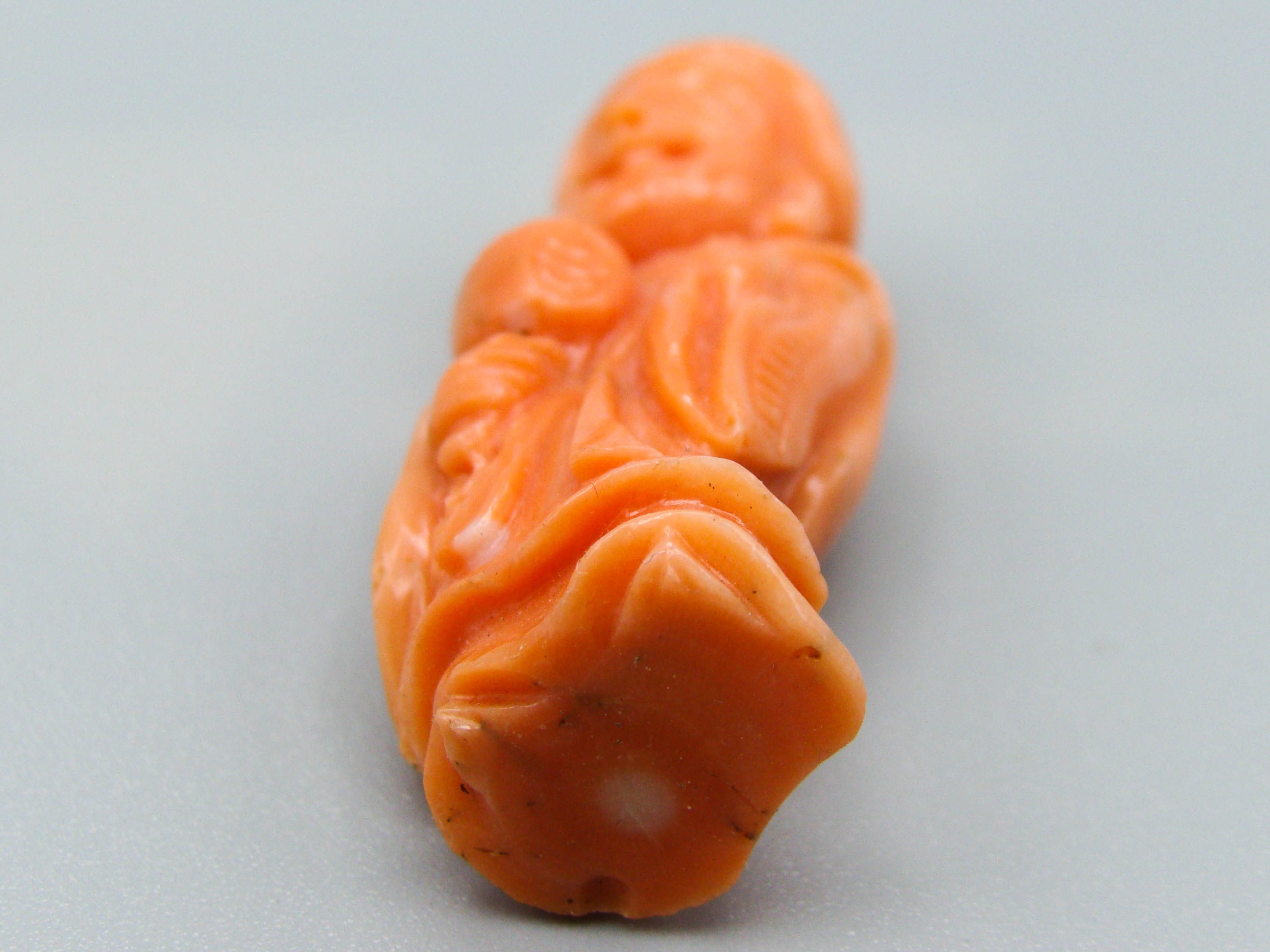 antique coral, natural coral, undyed coral, dark salmon coral, Italian coral, pacific coral, Sardinian Coral, sea coral, Mediterranean coral, Mediterranean Figurine, Mediterranean orange, Mediterranean sculpture, coral sculpture, coral figurine, Asien coral, Asien figurine, handcarved coral salmon figurine