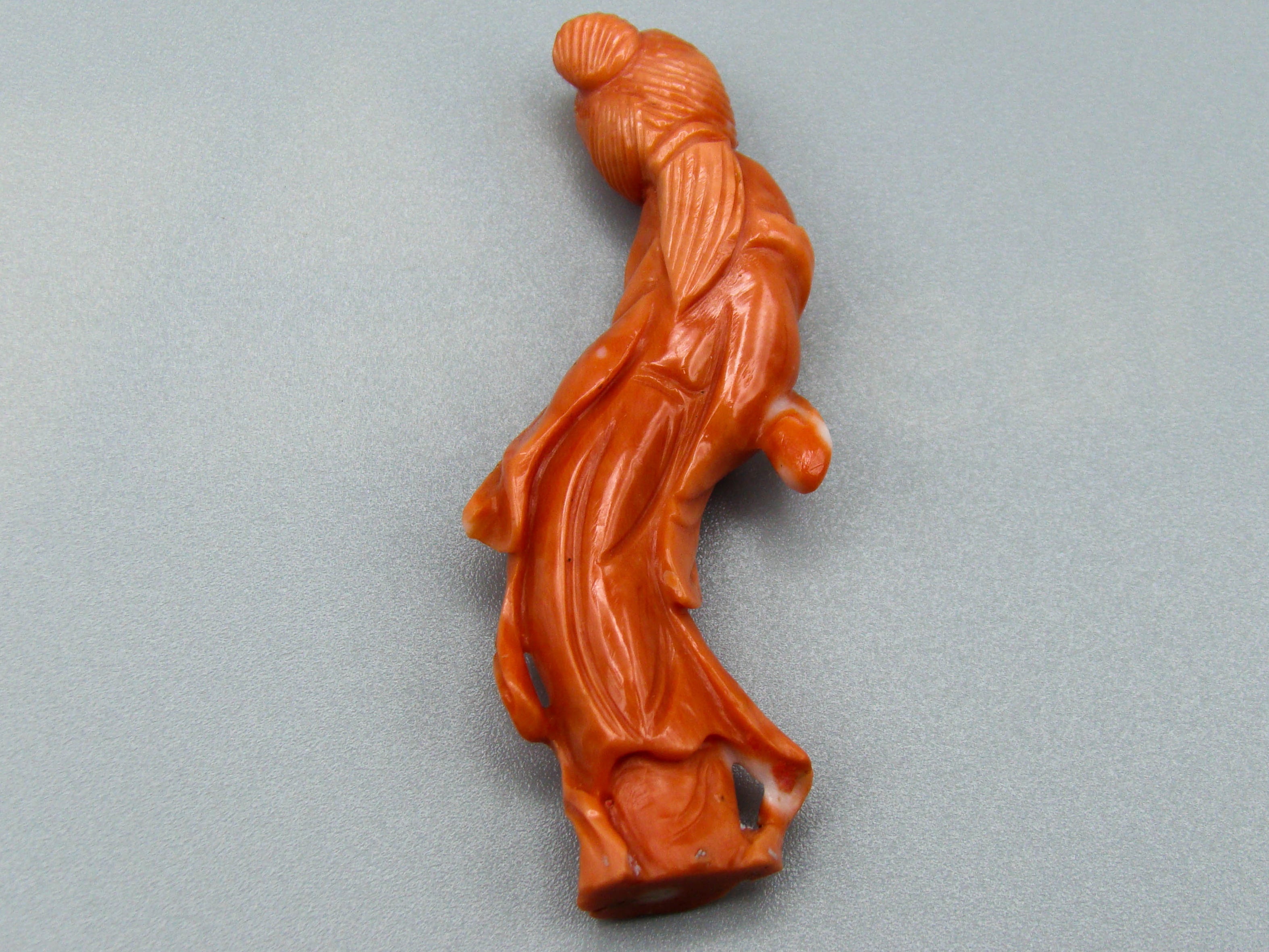 antique coral, natural coral, undyed coral, dark momo orange coral, Italian coral, pacific coral, Sardinian Coral, sea coral, Mediterranean coral, Mediterranean Figurine, Mediterranean orange, Mediterranean sculpture, coral sculpture, coral figurine, Asien coral, Asien figurine, handcarved coral, momo coral