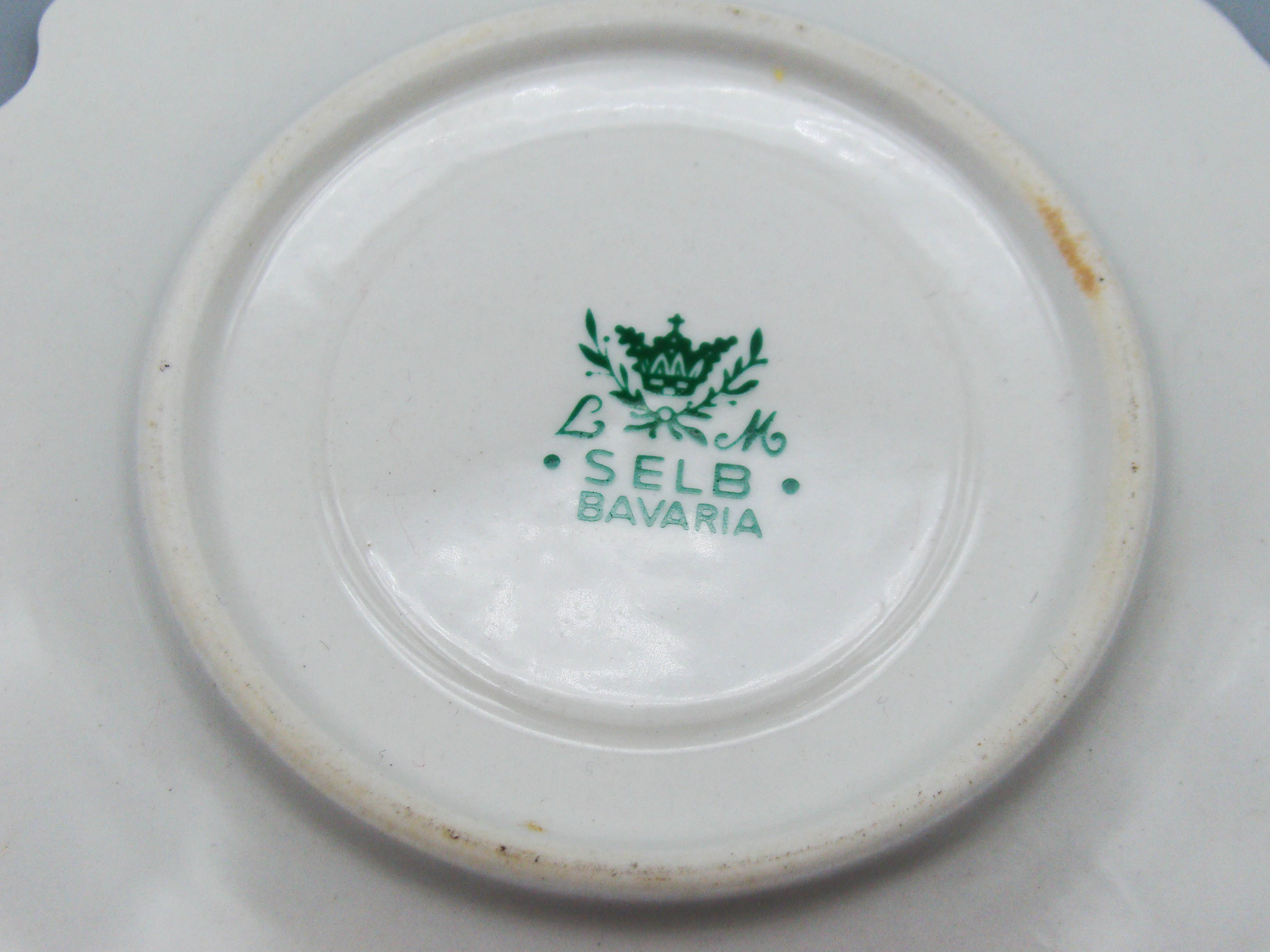 Vintage Antique Germany Bavaria Porcelain Tea Cup - Saucer and Cup Set - Kingdom of Antique Arts, Bavaria Porcelain, German Porcelain, Hantpainted Porcelain, Collecting Tea cups, Colllecting Coffee cups, Art Deco Porcelain
