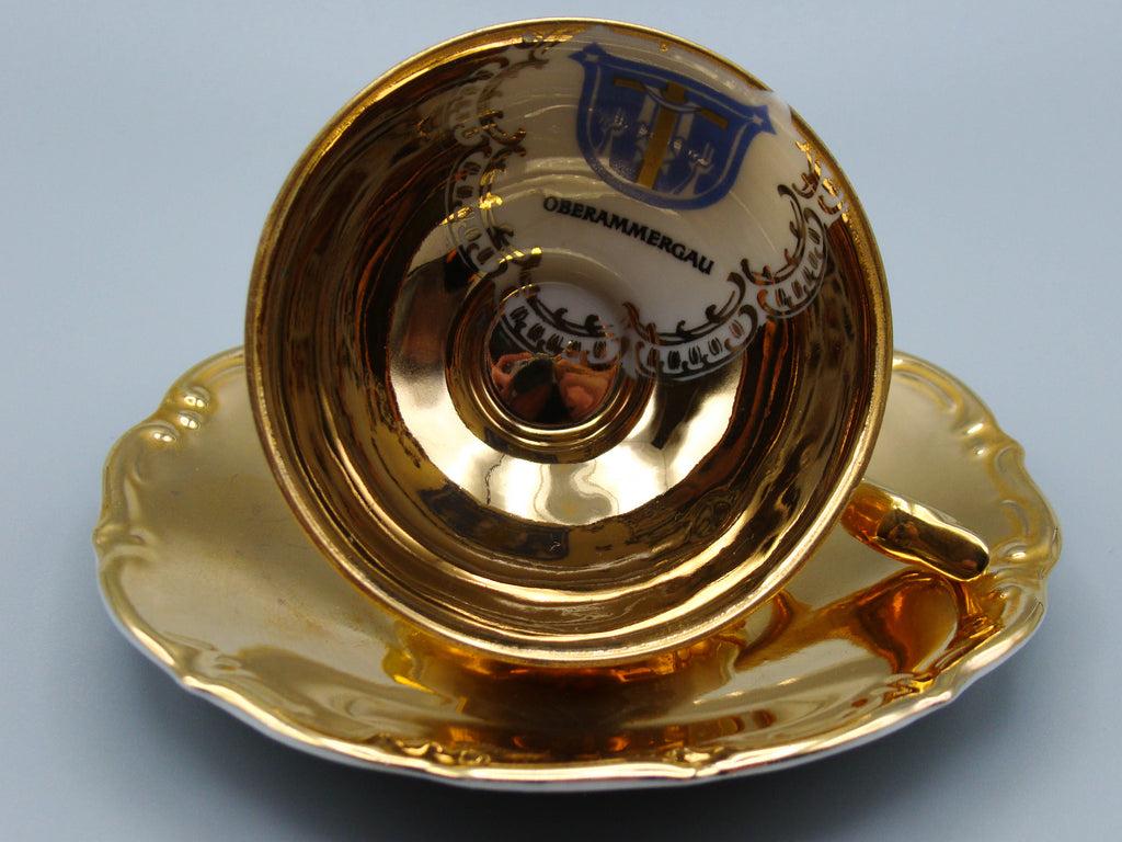 Vintage Antique Germany Bavaria Porcelain Tea Cup - Saucer and Cup Set - Kingdom of Antique Arts, Bavaria Porcelain, German Porcelain, Hantpainted Porcelain, Collecting Tea cups, Colllecting Coffee cups, Art Deco Porcelain